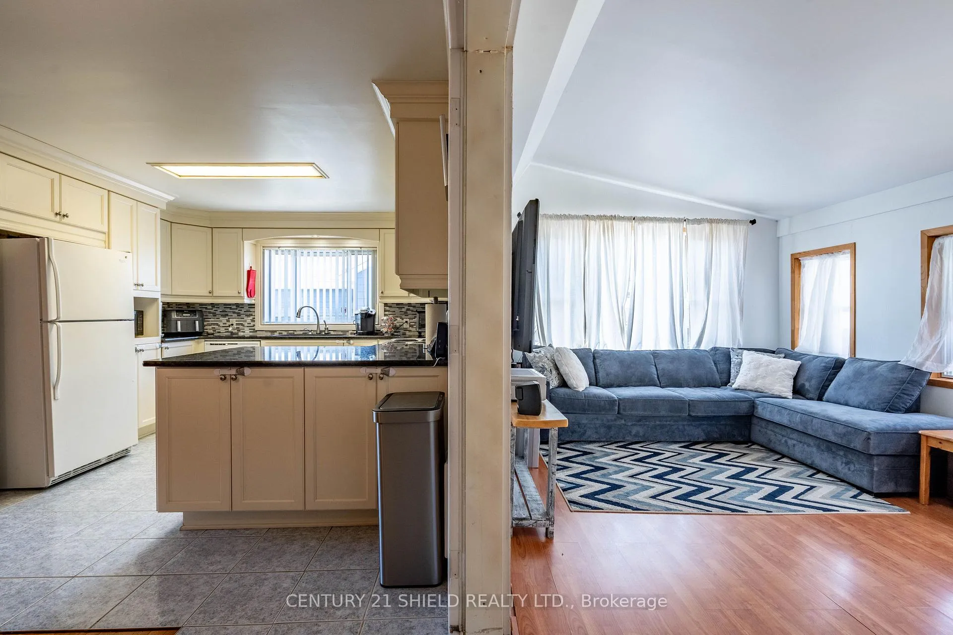 Photo 8 of 1320 Aubin Avenue, Cornwall — HOMEH