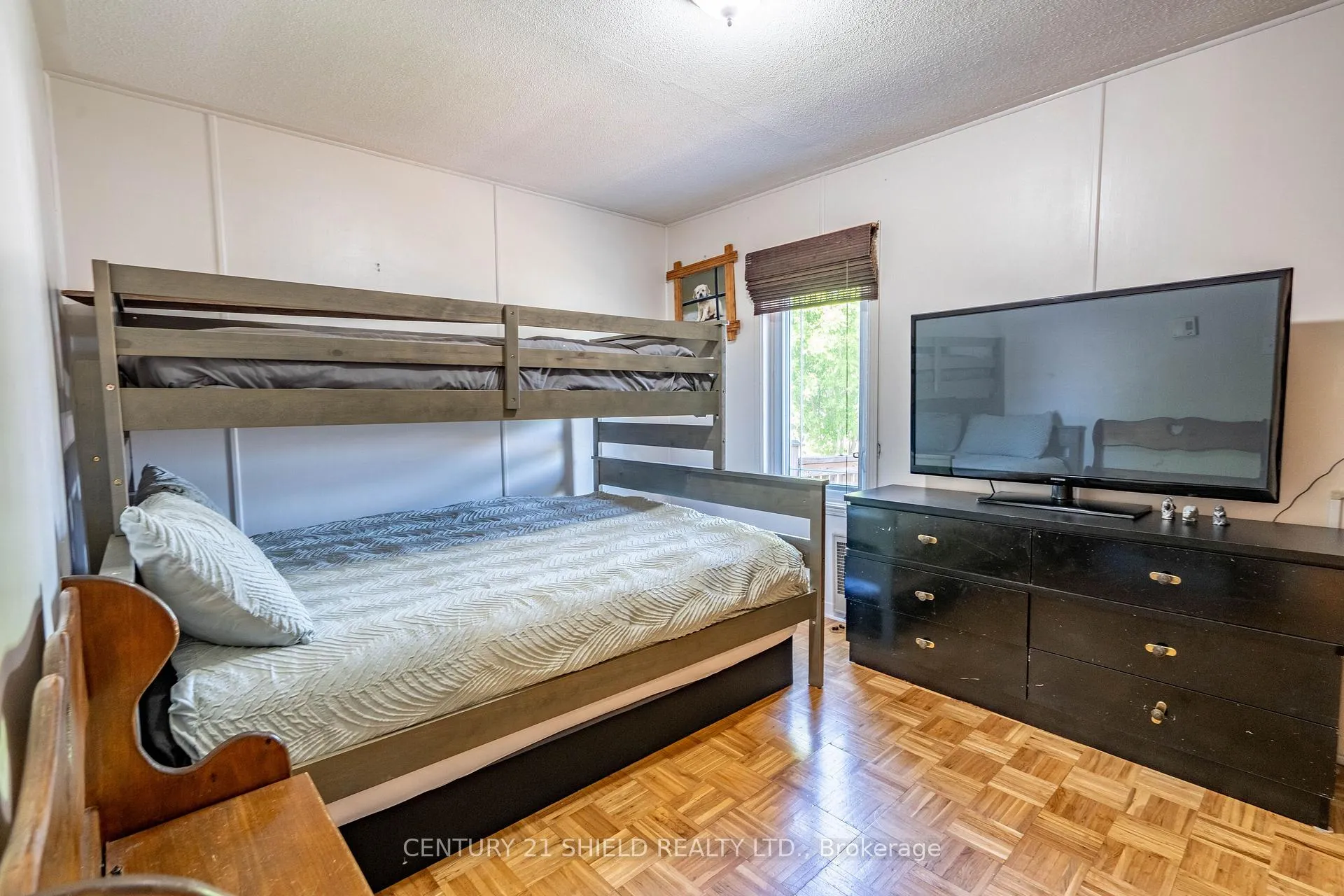 Photo 16 of 1320 Aubin Avenue, Cornwall — HOMEH