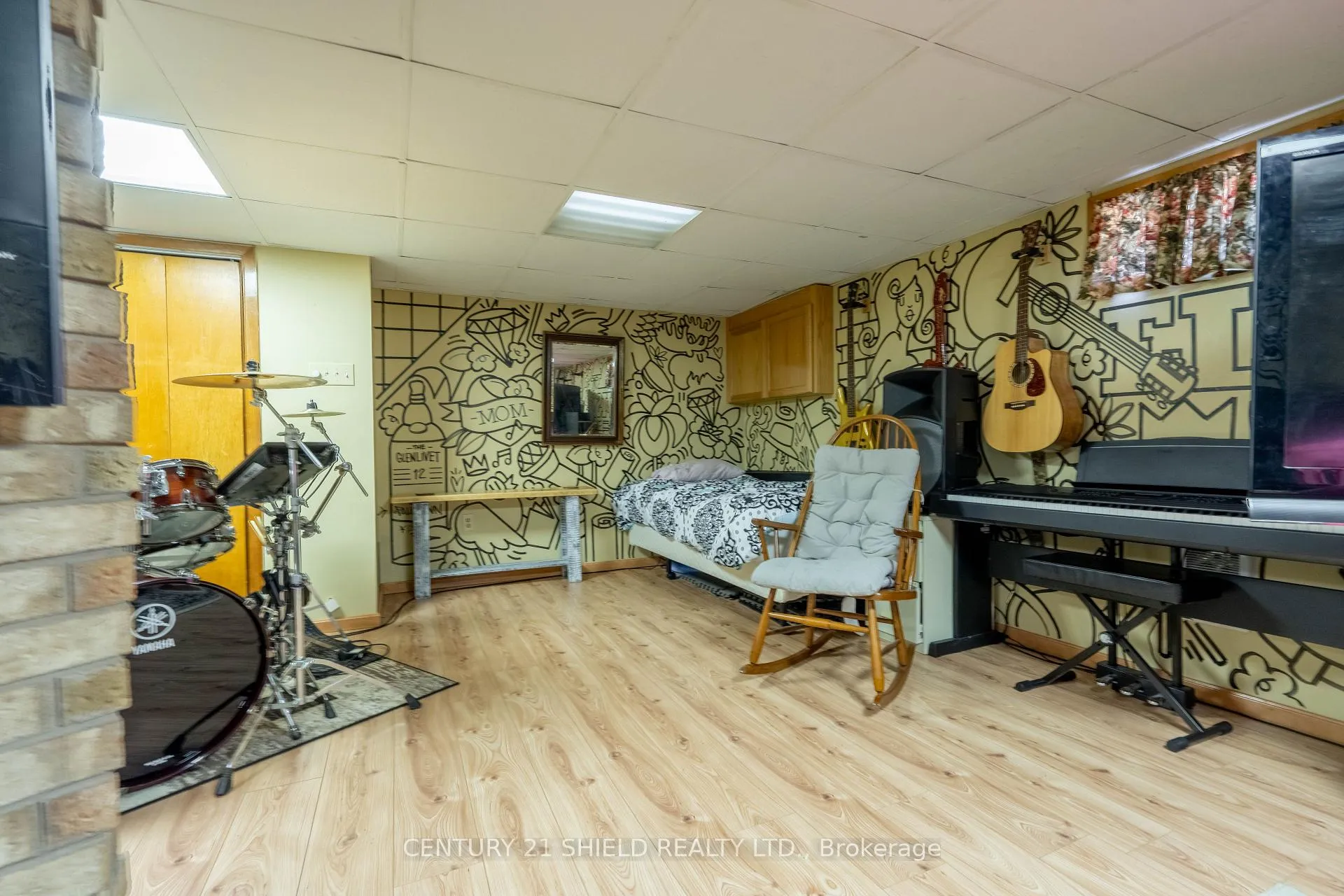 Photo 23 of 1320 Aubin Avenue, Cornwall — HOMEH