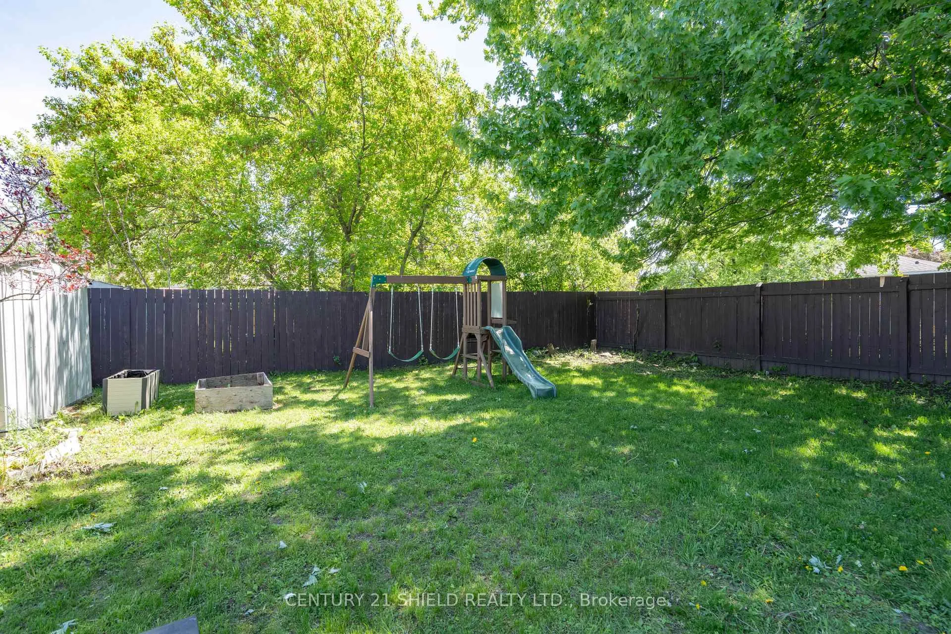 Photo 34 of 1320 Aubin Avenue, Cornwall — HOMEH