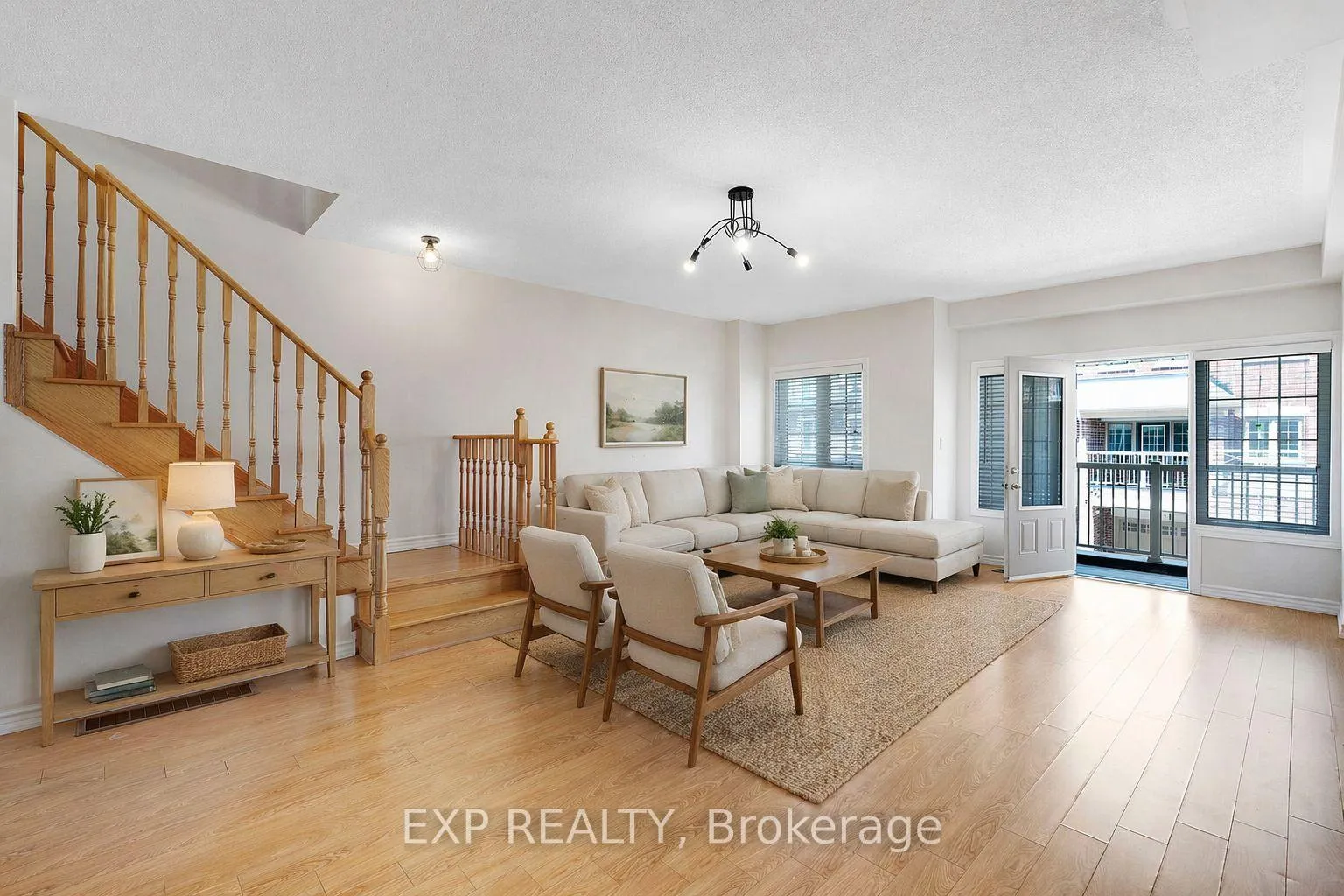 Photo 6 of 38 Miami Grove, Brampton, Bram East — HOMEH