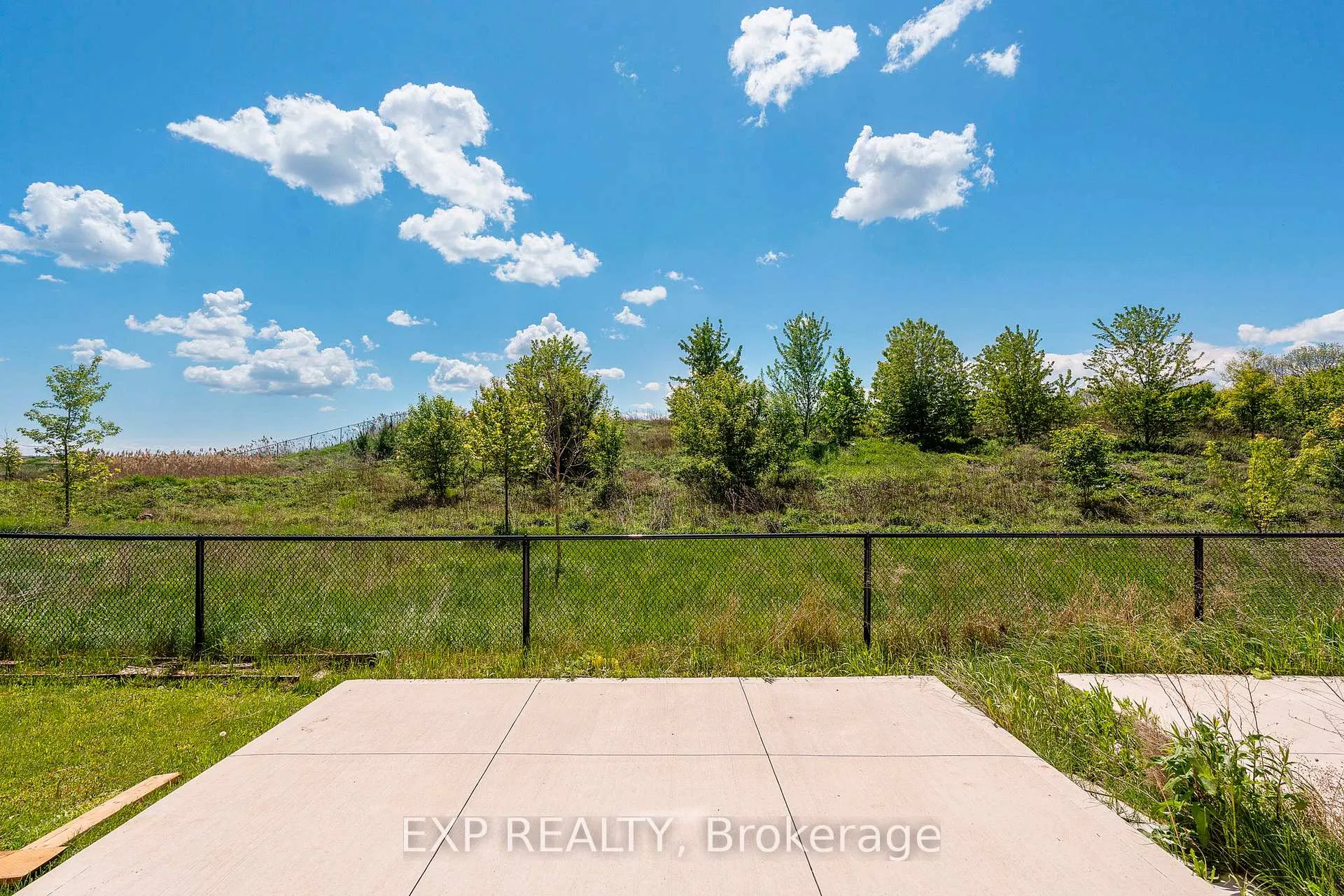 Photo 18 of 38 Miami Grove, Brampton, Bram East — HOMEH