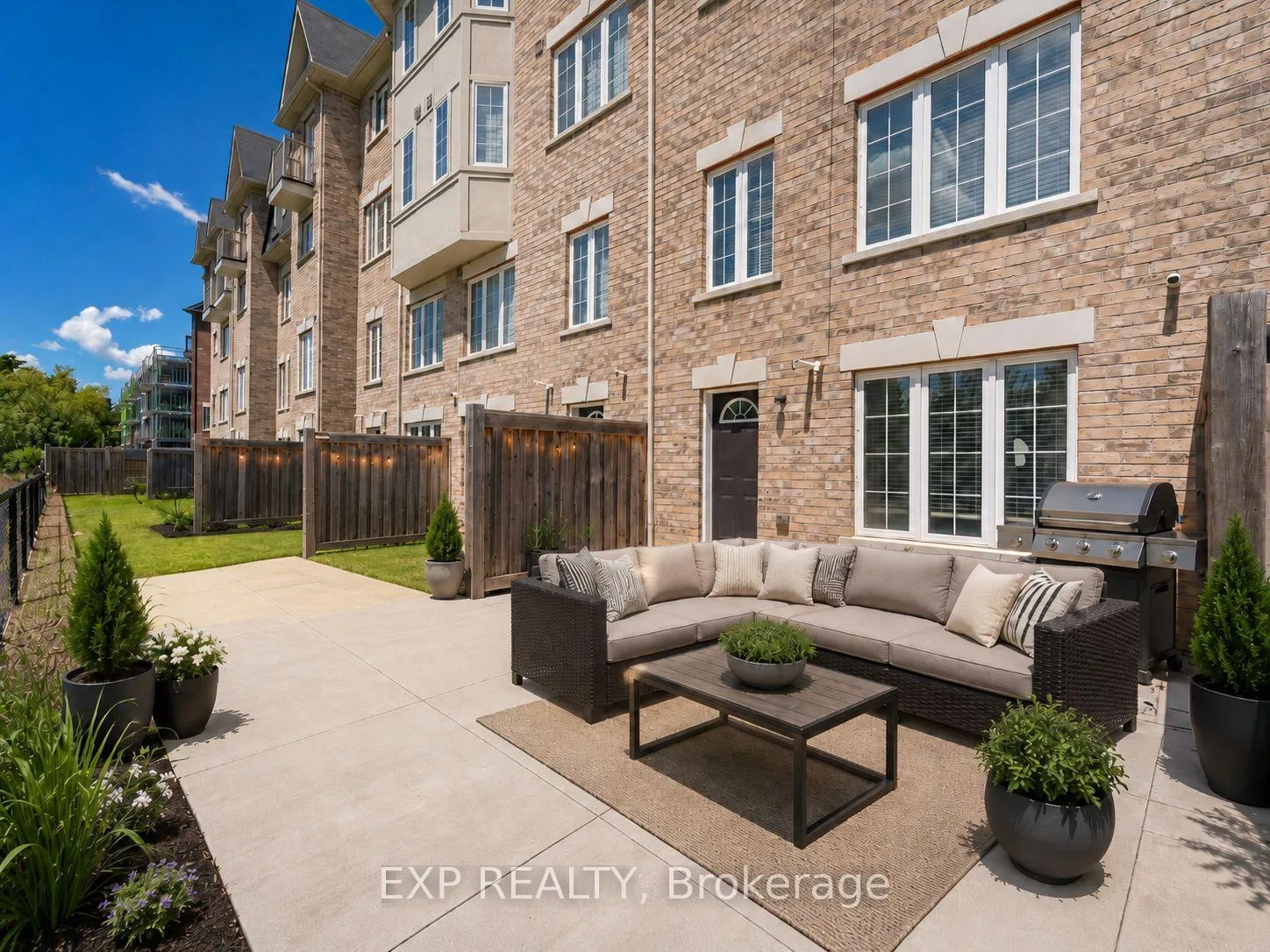 Photo 19 of 38 Miami Grove, Brampton, Bram East — HOMEH