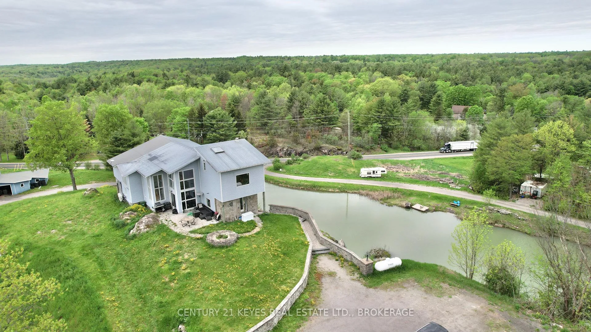 Photo 5 of 151 County Rd 5, Front of Yonge, Front of Yonge Twp — HOMEH