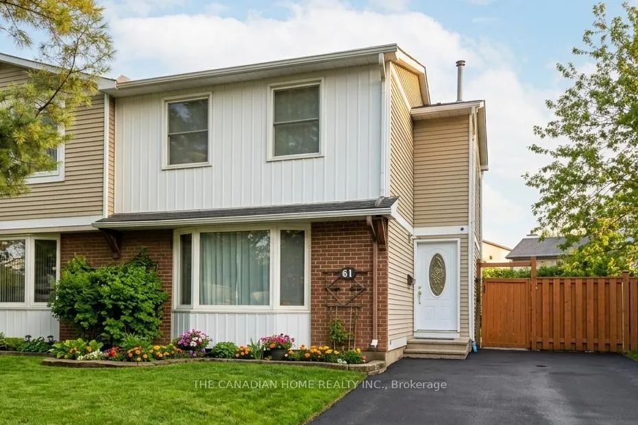 Photo 1 of 61 Exeter Drive, Ottawa, Barrhaven - On the Green — HOMEH