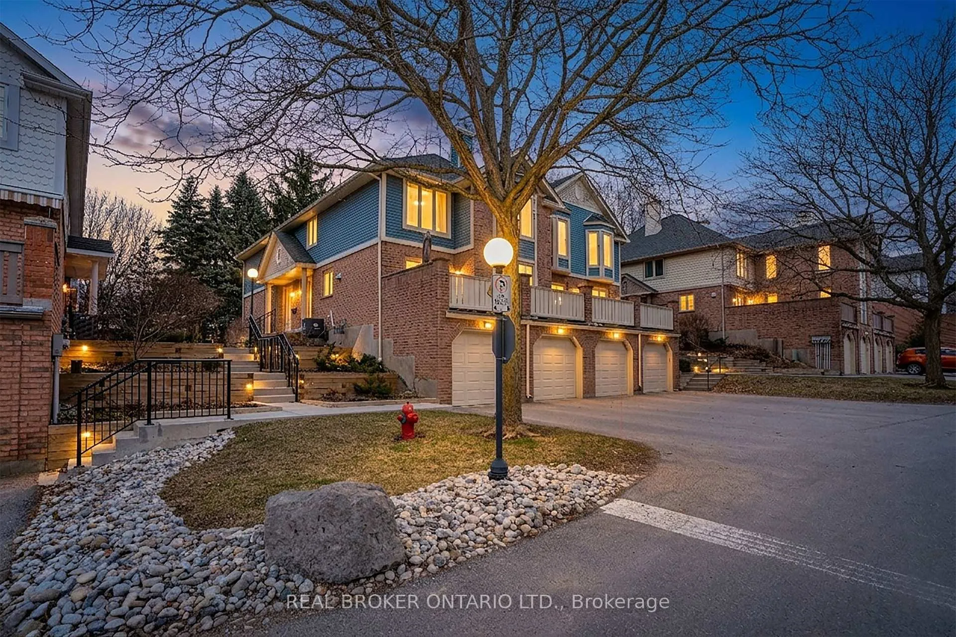 Photo 1 of Unit 11, 941 Gordon Street, Guelph, Kortright West — HOMEH
