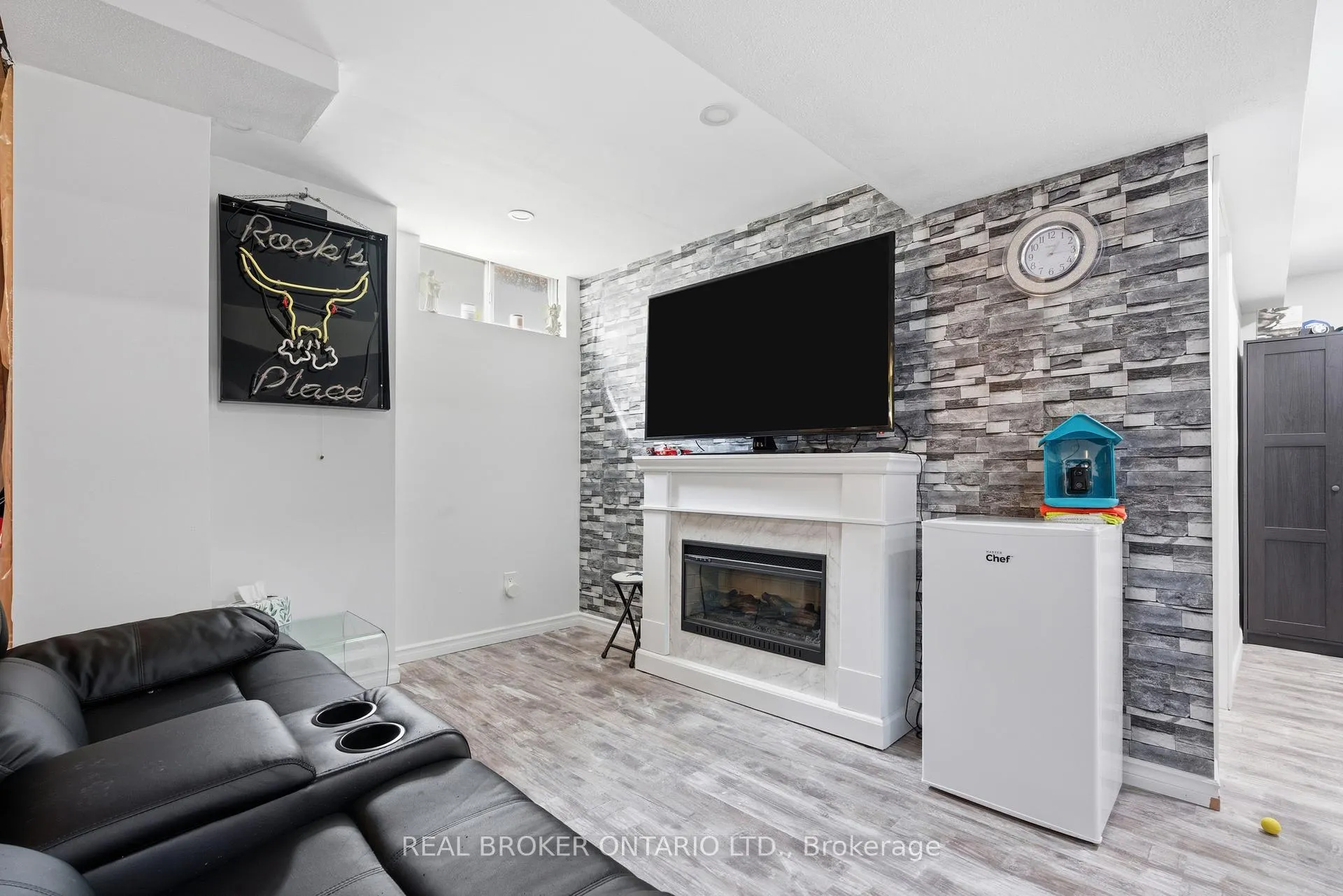 Photo 11 of Unit 11, 941 Gordon Street, Guelph, Kortright West — HOMEH