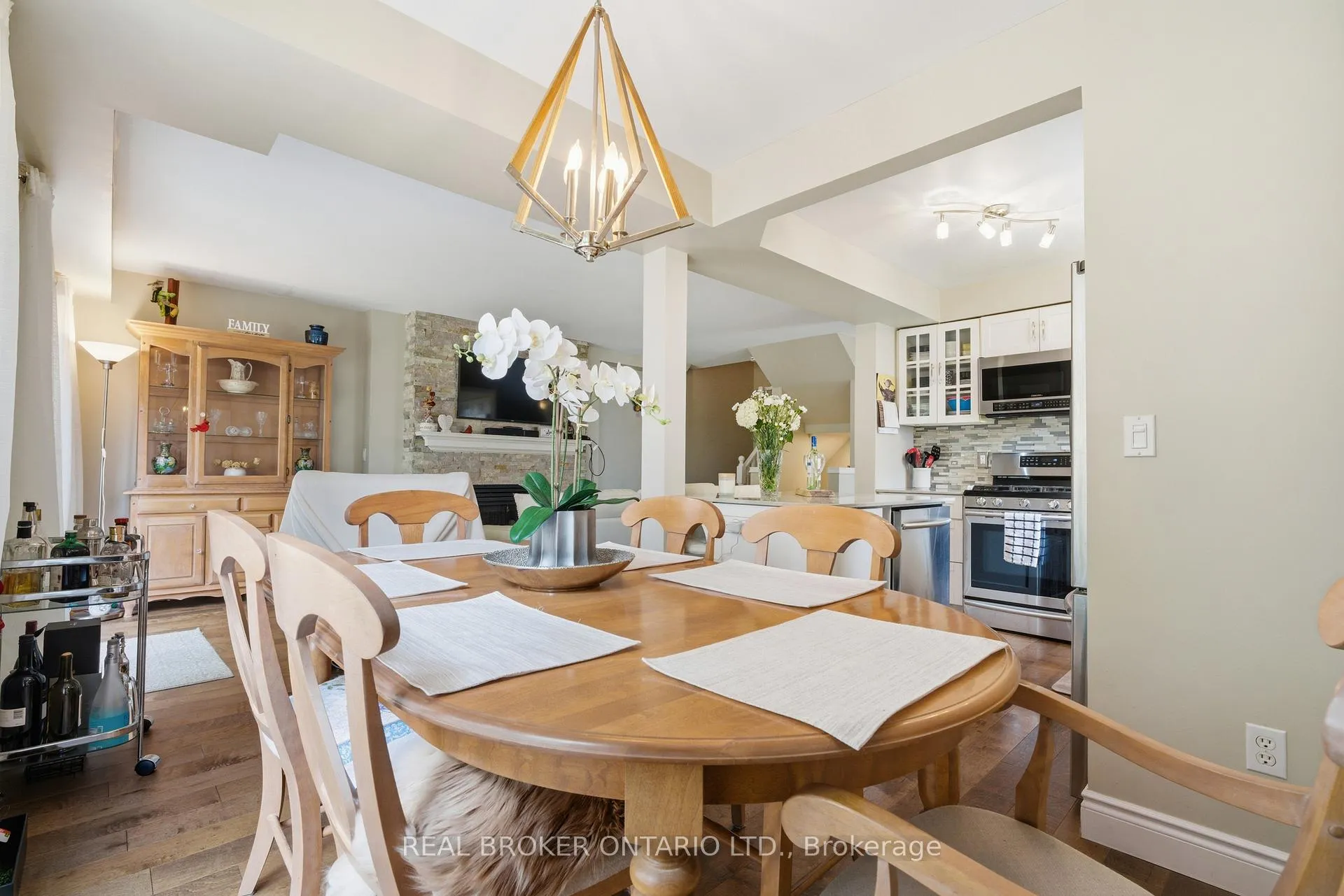Photo 23 of Unit 11, 941 Gordon Street, Guelph, Kortright West — HOMEH