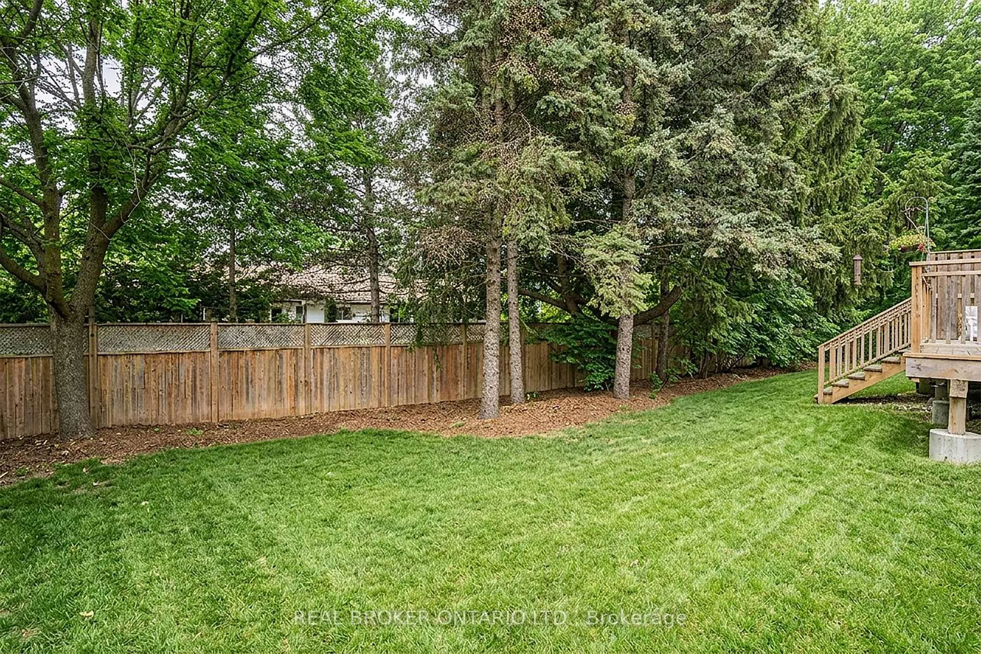 Photo 33 of Unit 11, 941 Gordon Street, Guelph, Kortright West — HOMEH