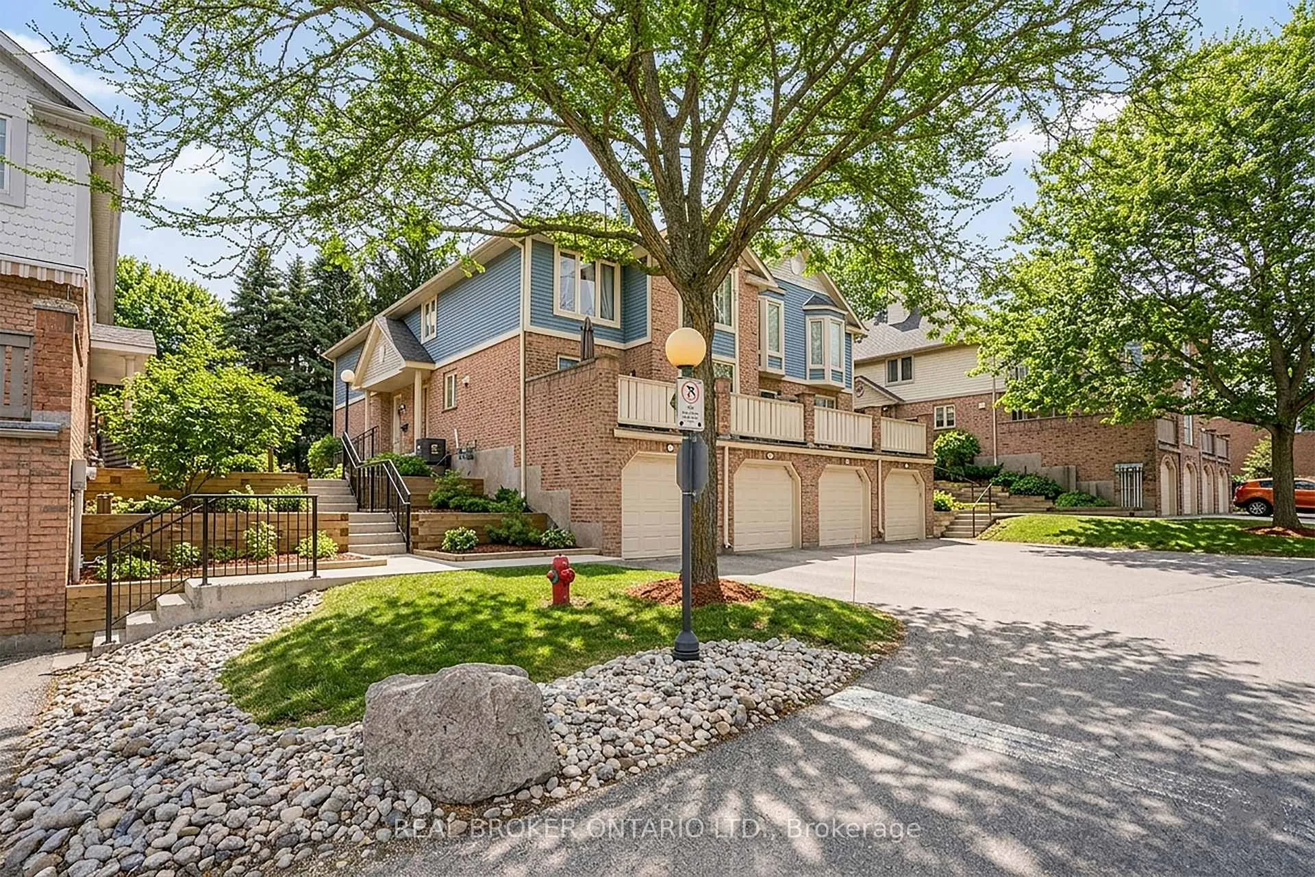 Photo 36 of Unit 11, 941 Gordon Street, Guelph, Kortright West — HOMEH