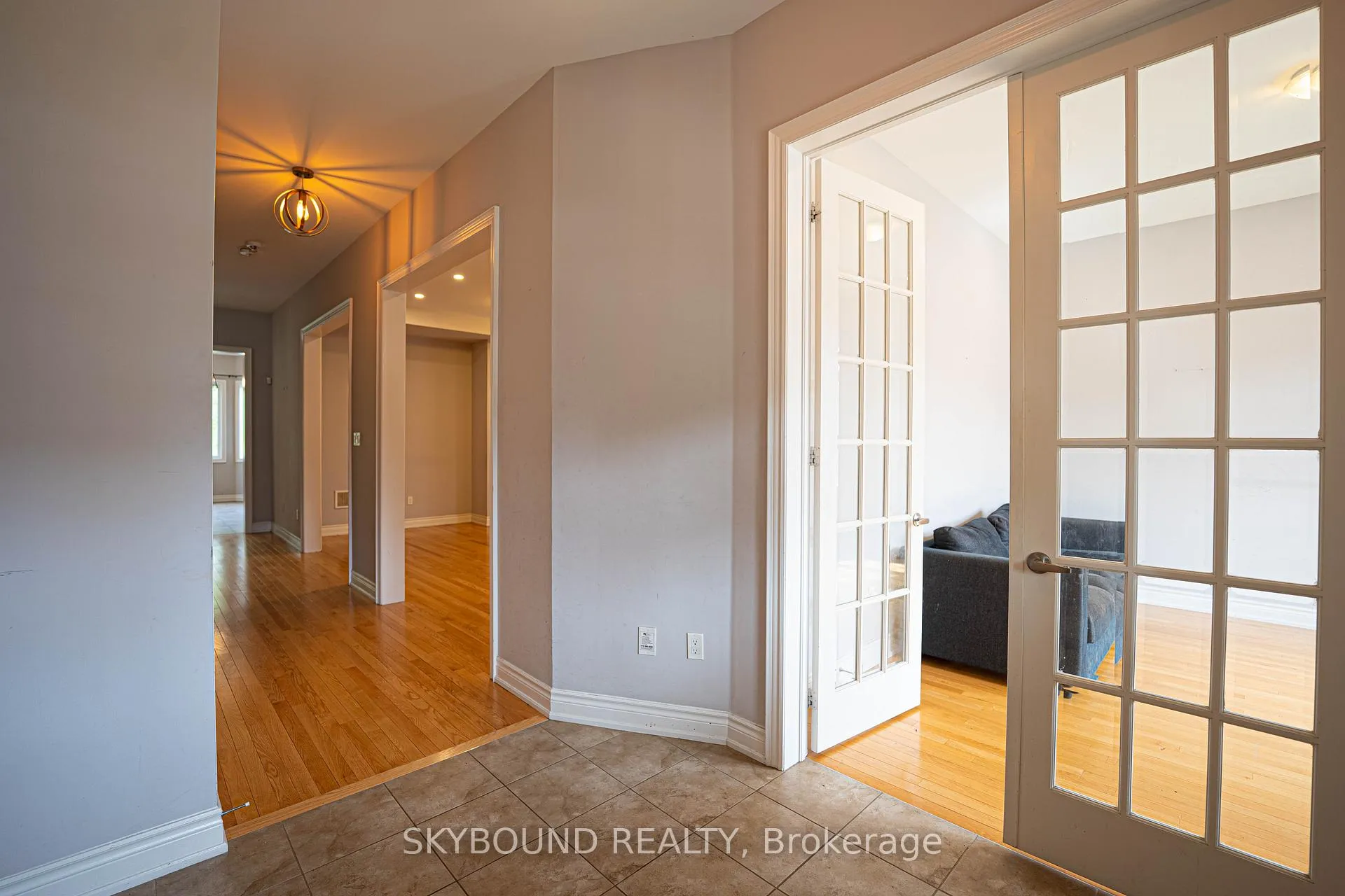 Photo 3 of 3217 Meadow Marsh Crescent, Oakville, Joshua Meadows — HOMEH