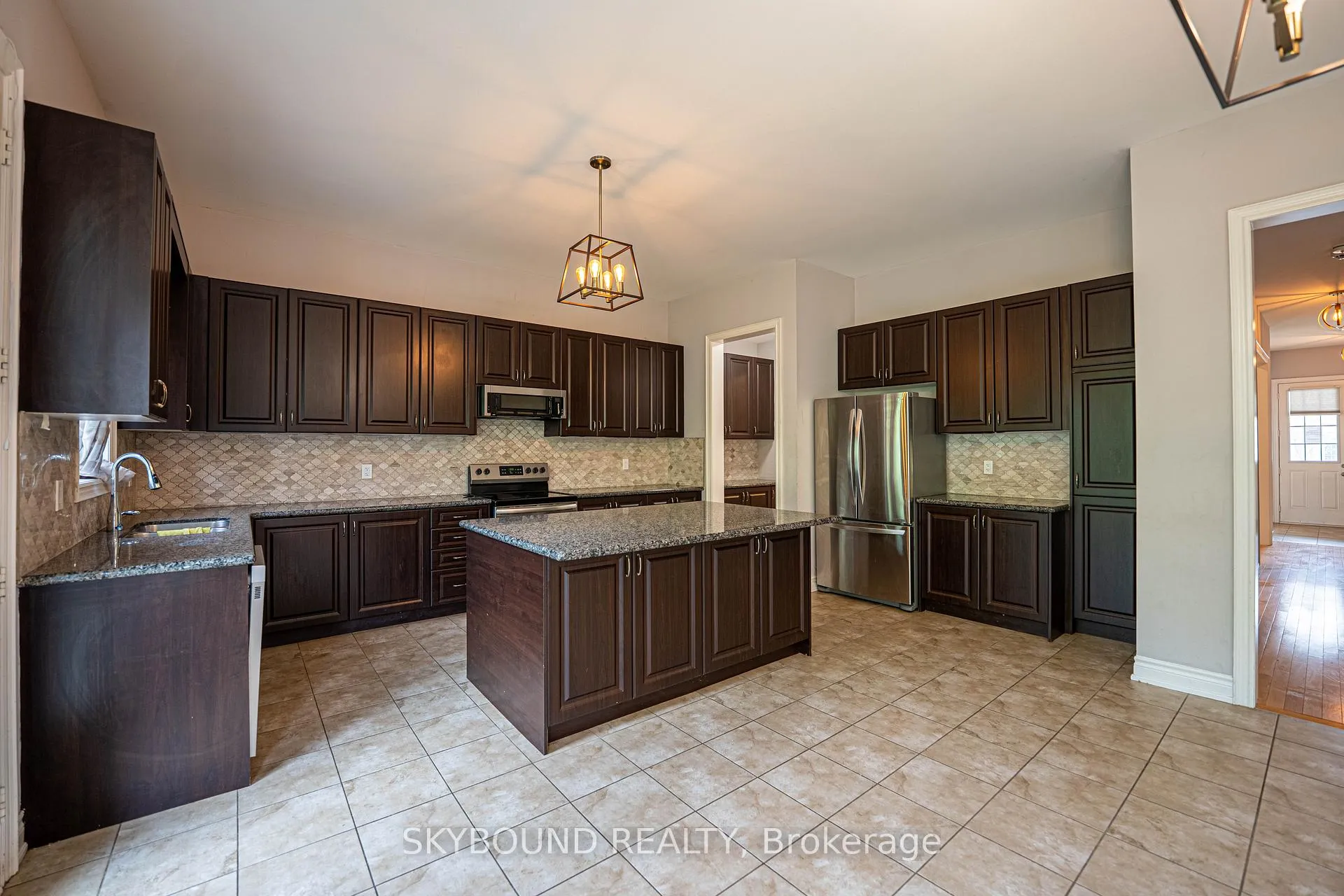 Photo 13 of 3217 Meadow Marsh Crescent, Oakville, Joshua Meadows — HOMEH