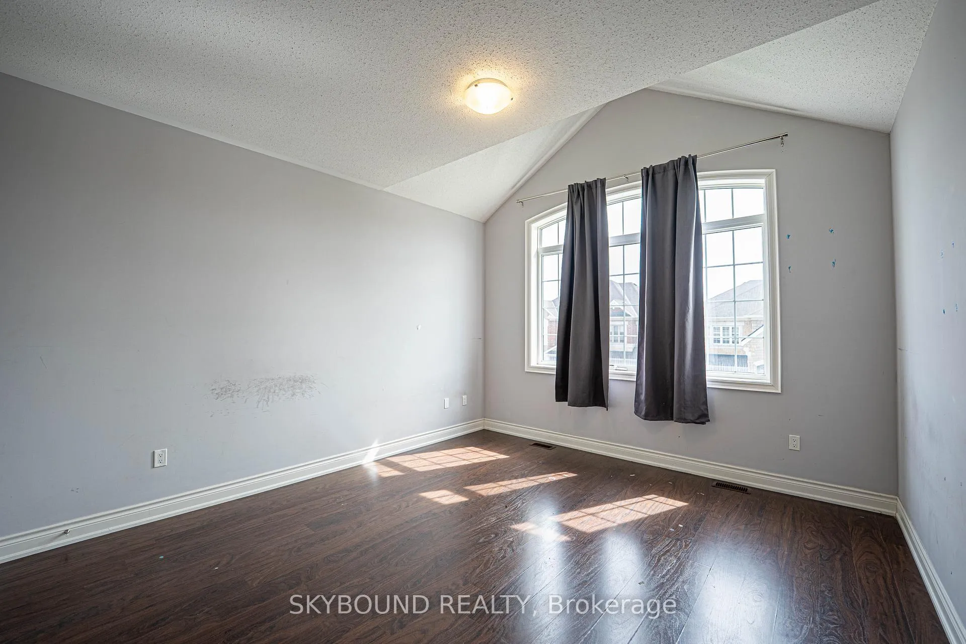 Photo 16 of 3217 Meadow Marsh Crescent, Oakville, Joshua Meadows — HOMEH