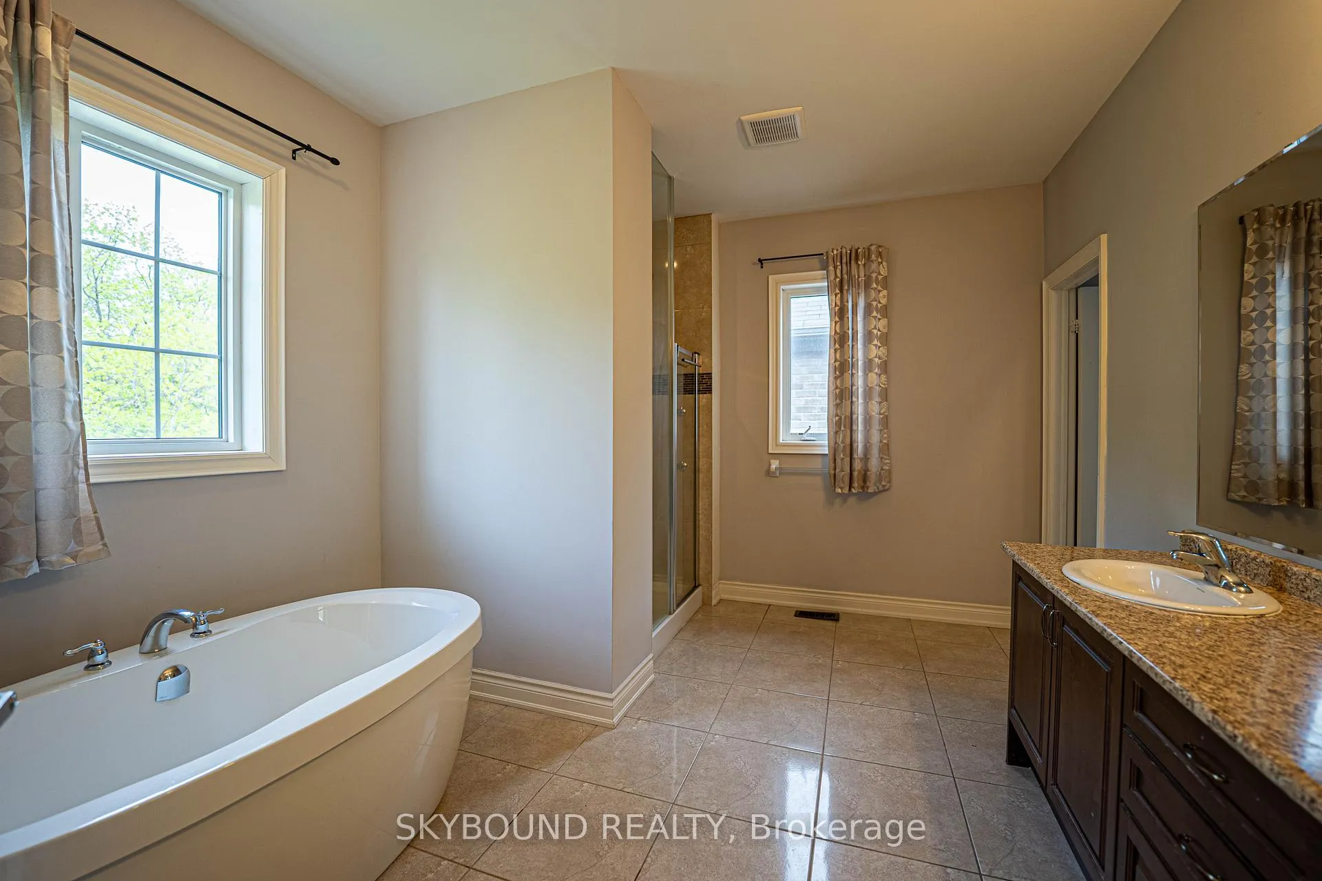 Photo 22 of 3217 Meadow Marsh Crescent, Oakville, Joshua Meadows — HOMEH