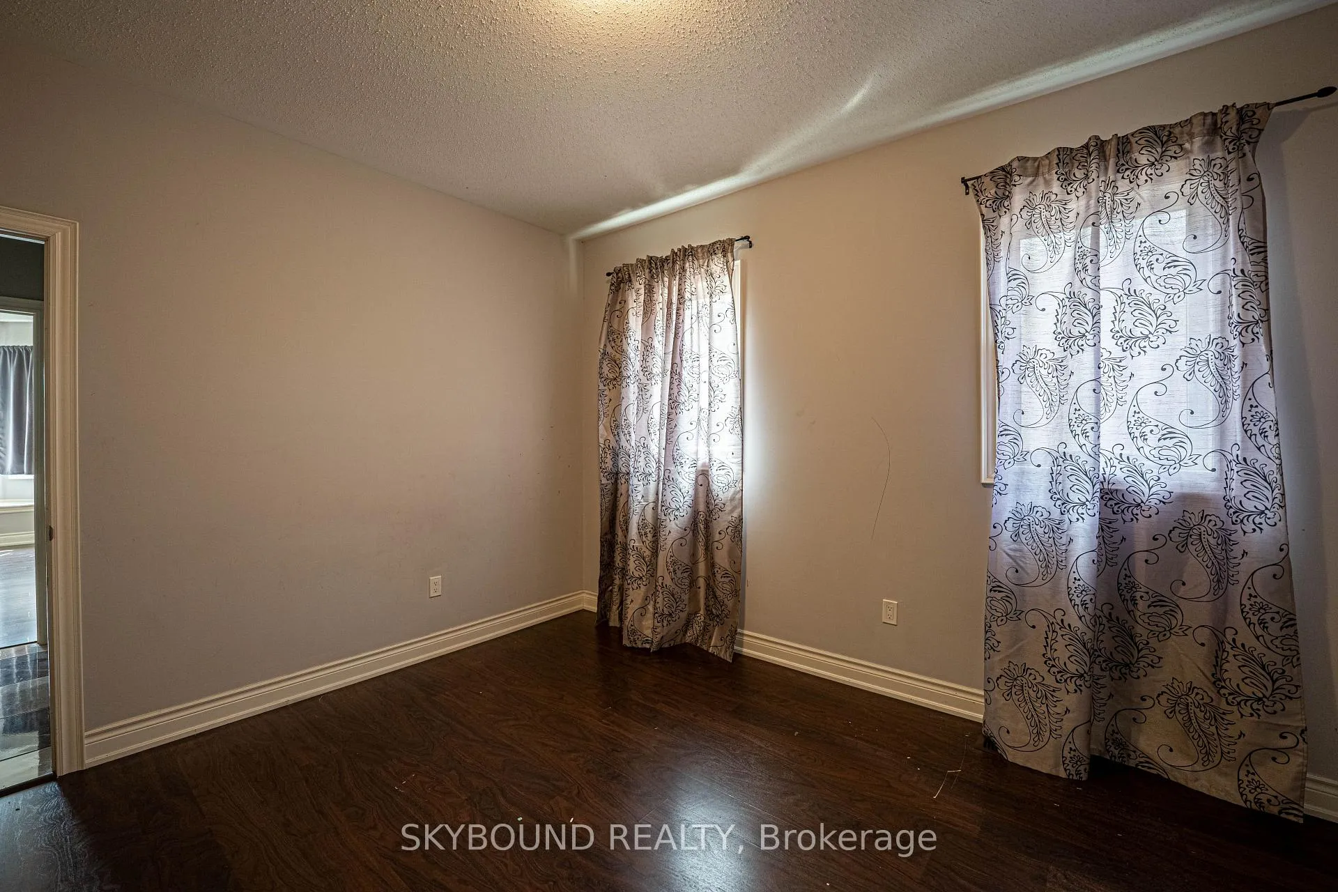 Photo 26 of 3217 Meadow Marsh Crescent, Oakville, Joshua Meadows — HOMEH