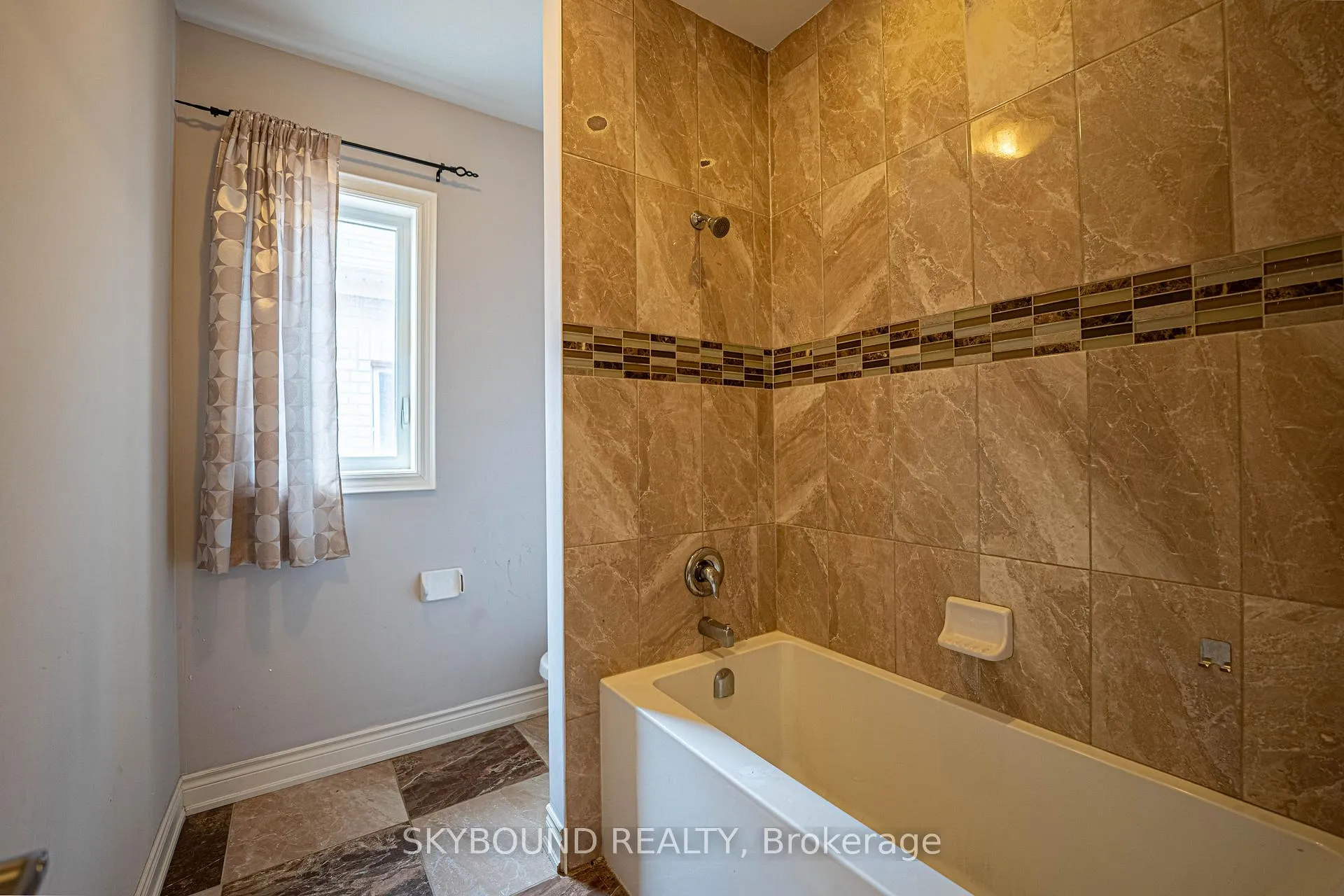 Photo 27 of 3217 Meadow Marsh Crescent, Oakville, Joshua Meadows — HOMEH