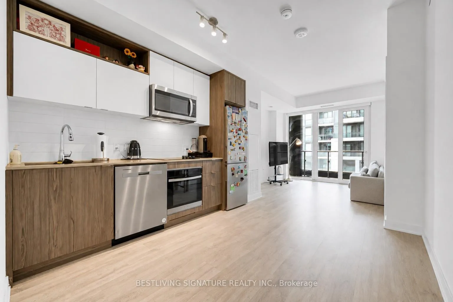 Photo 2 of Unit 1221, 60 Princess Street, Toronto, Waterfront Communities — HOMEH