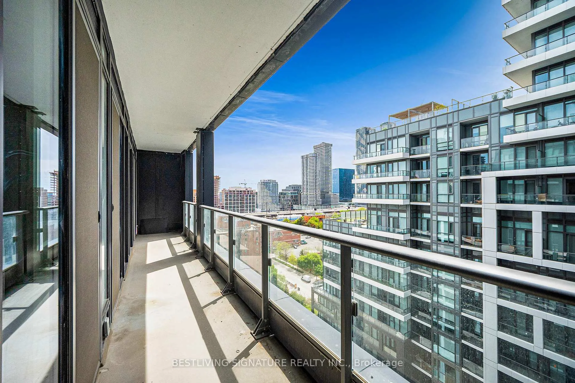 Photo 22 of Unit 1221, 60 Princess Street, Toronto, Waterfront Communities — HOMEH
