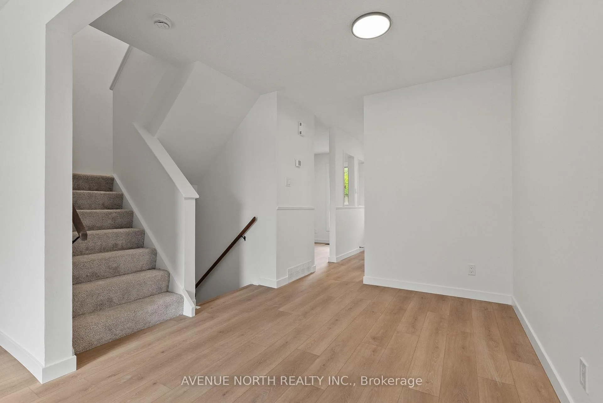 Photo 16 of 1408 Ballard Crescent, Ottawa, Pineview — HOMEH