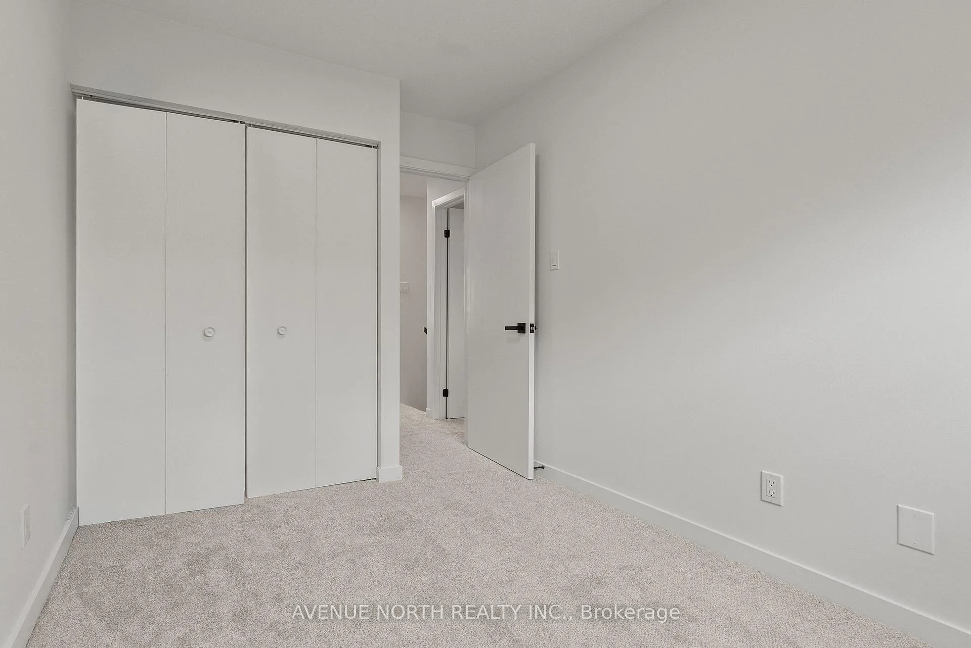 Photo 28 of 1408 Ballard Crescent, Ottawa, Pineview — HOMEH