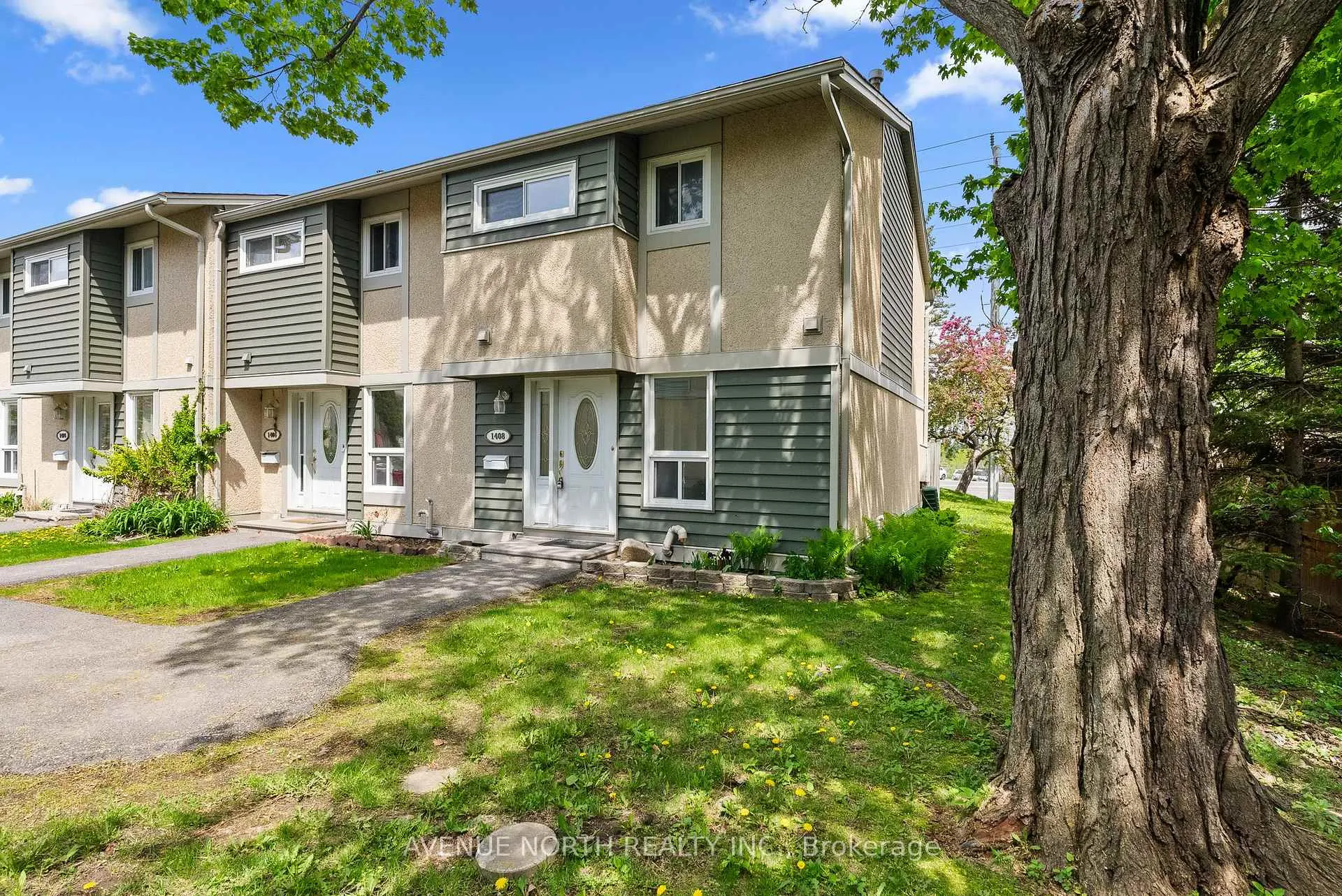 Photo 1 of 1408 Ballard Crescent, Ottawa, Pineview — HOMEH