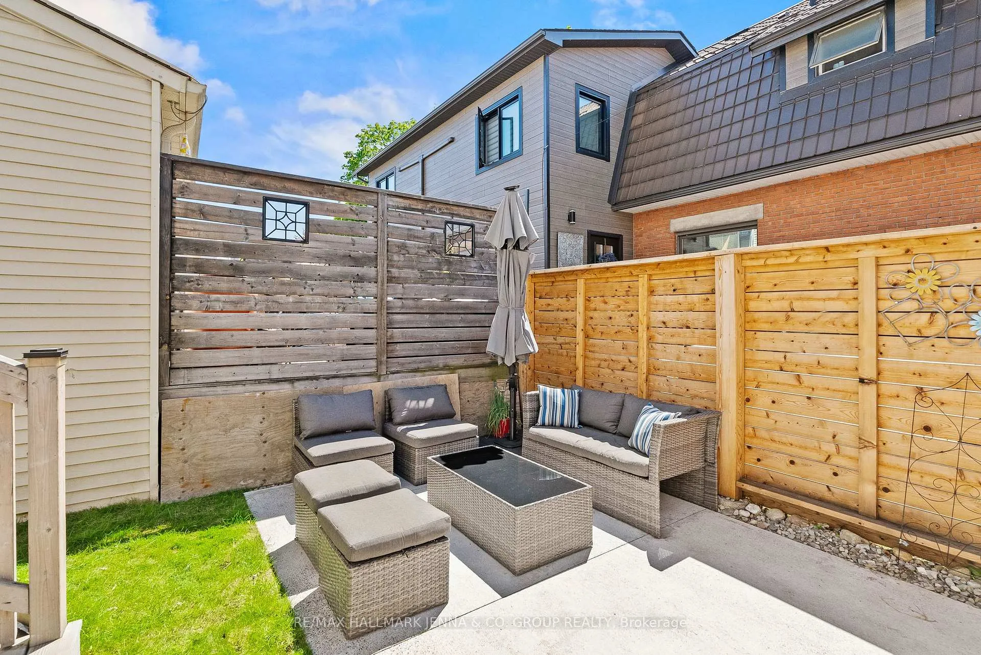 Photo 30 of 114 Hamilton Avenue N, Ottawa, Ottawa West — HOMEH