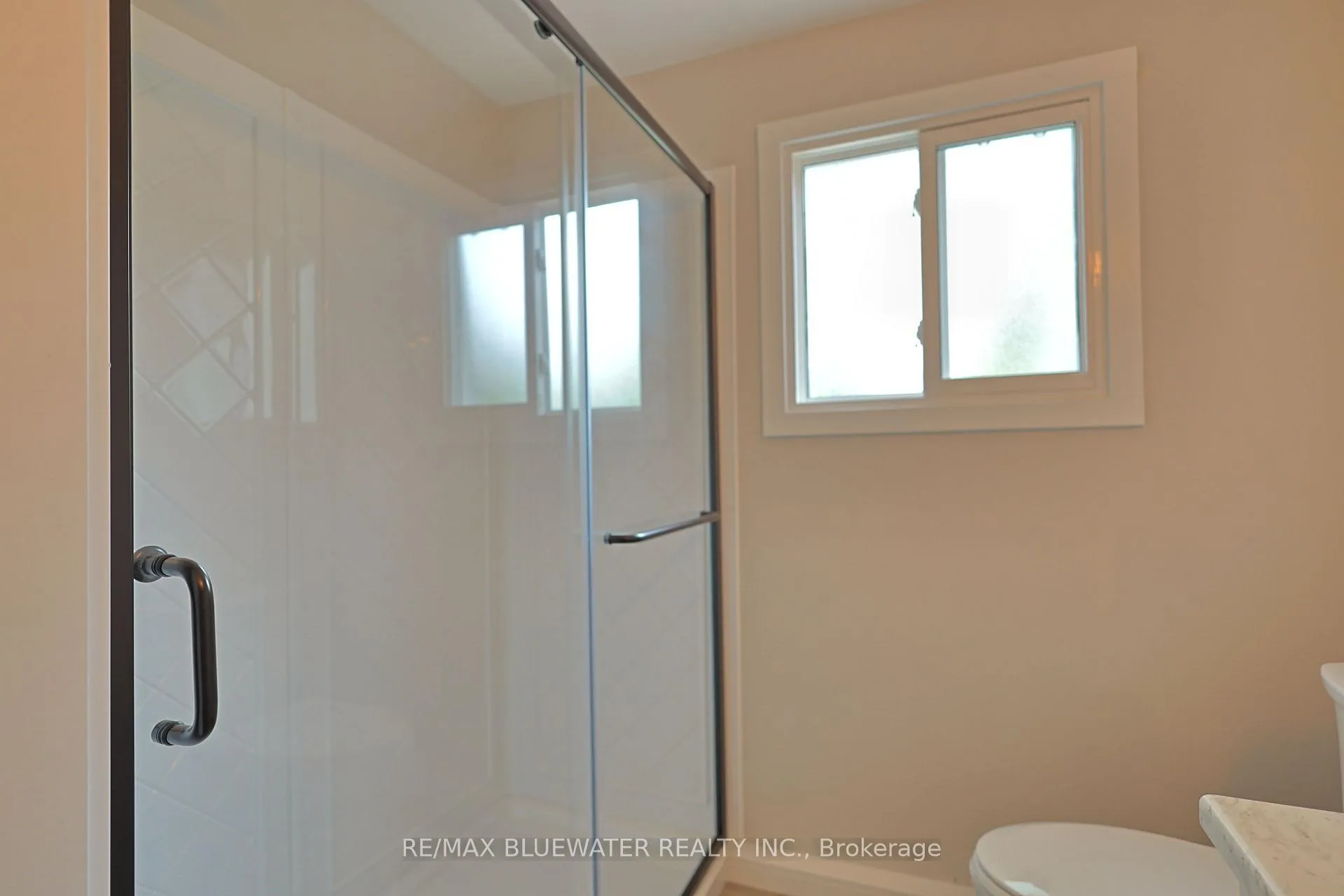 Photo 30 of 179 Pebble Beach Parkway, South Huron, Stephen — HOMEH