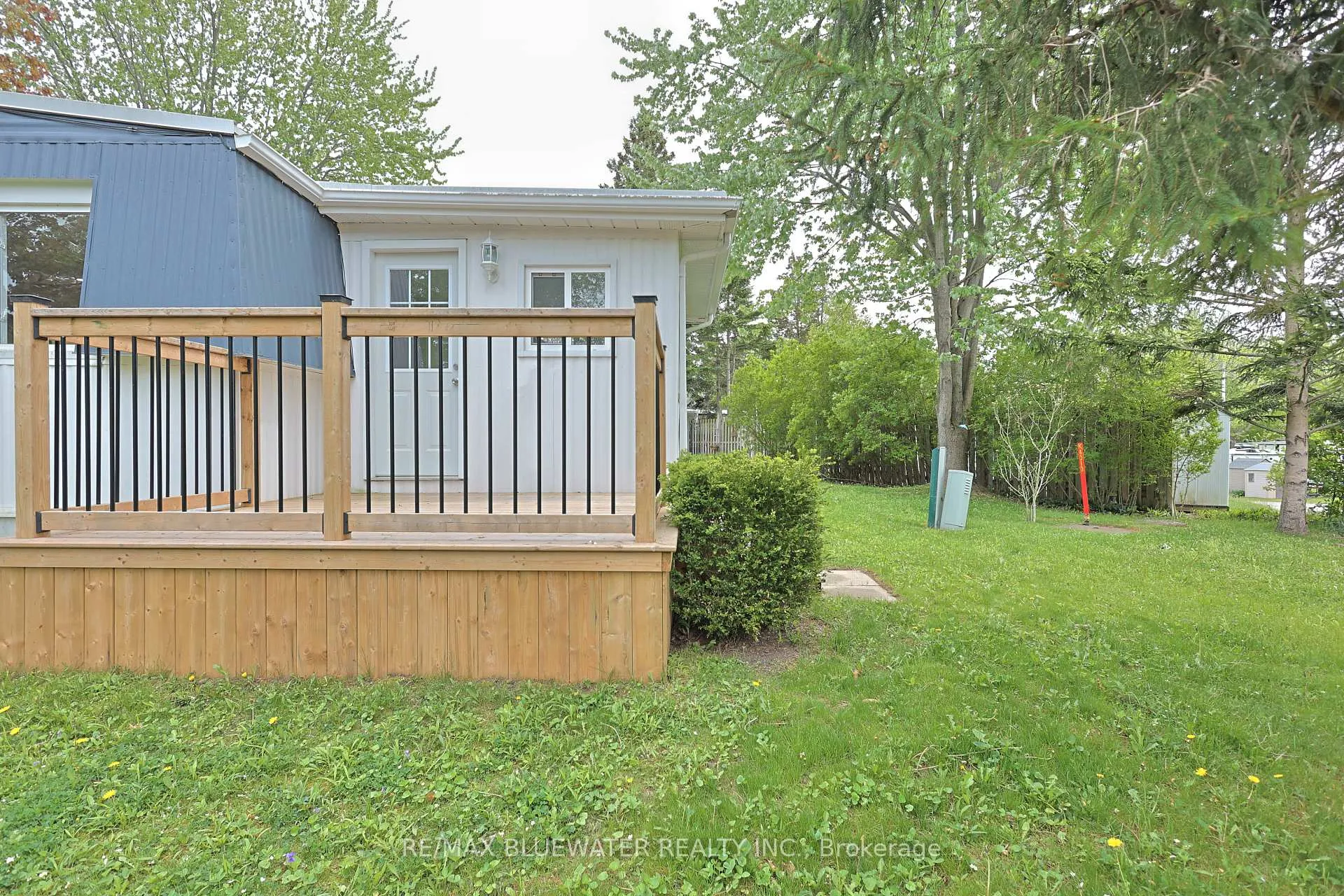 Photo 32 of 179 Pebble Beach Parkway, South Huron, Stephen — HOMEH