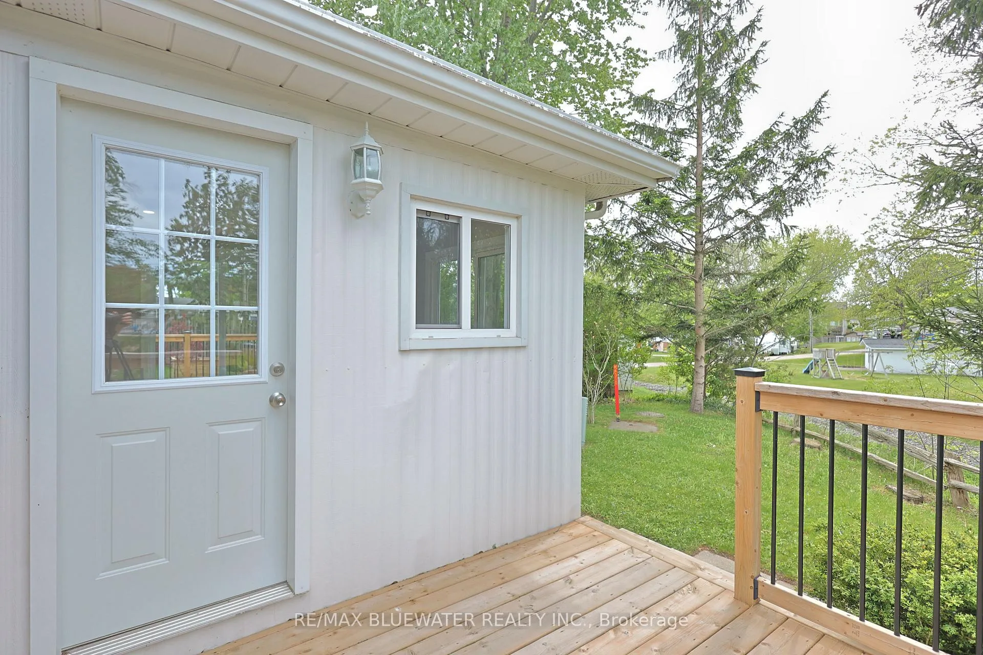 Photo 33 of 179 Pebble Beach Parkway, South Huron, Stephen — HOMEH