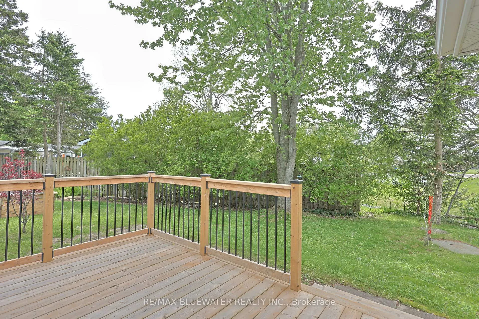 Photo 37 of 179 Pebble Beach Parkway, South Huron, Stephen — HOMEH