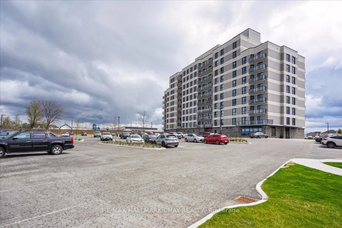 Photo 24 of Unit 412, 30 Hanmer Street W, Barrie, West Bayfield — HOMEH