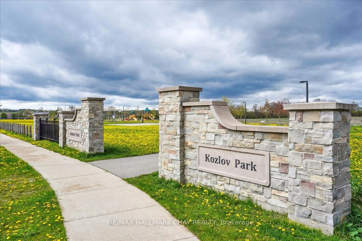 Photo 26 of Unit 412, 30 Hanmer Street W, Barrie, West Bayfield — HOMEH