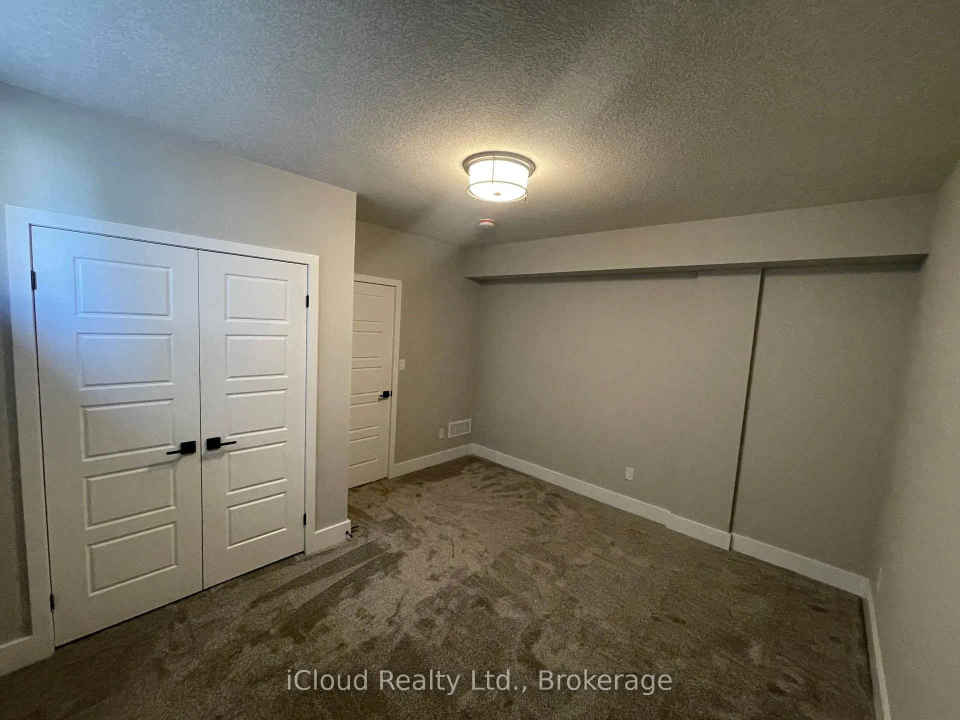 Photo 6 of Unit Lower, 27 Hollybrook Trail, Kitchener — HOMEH