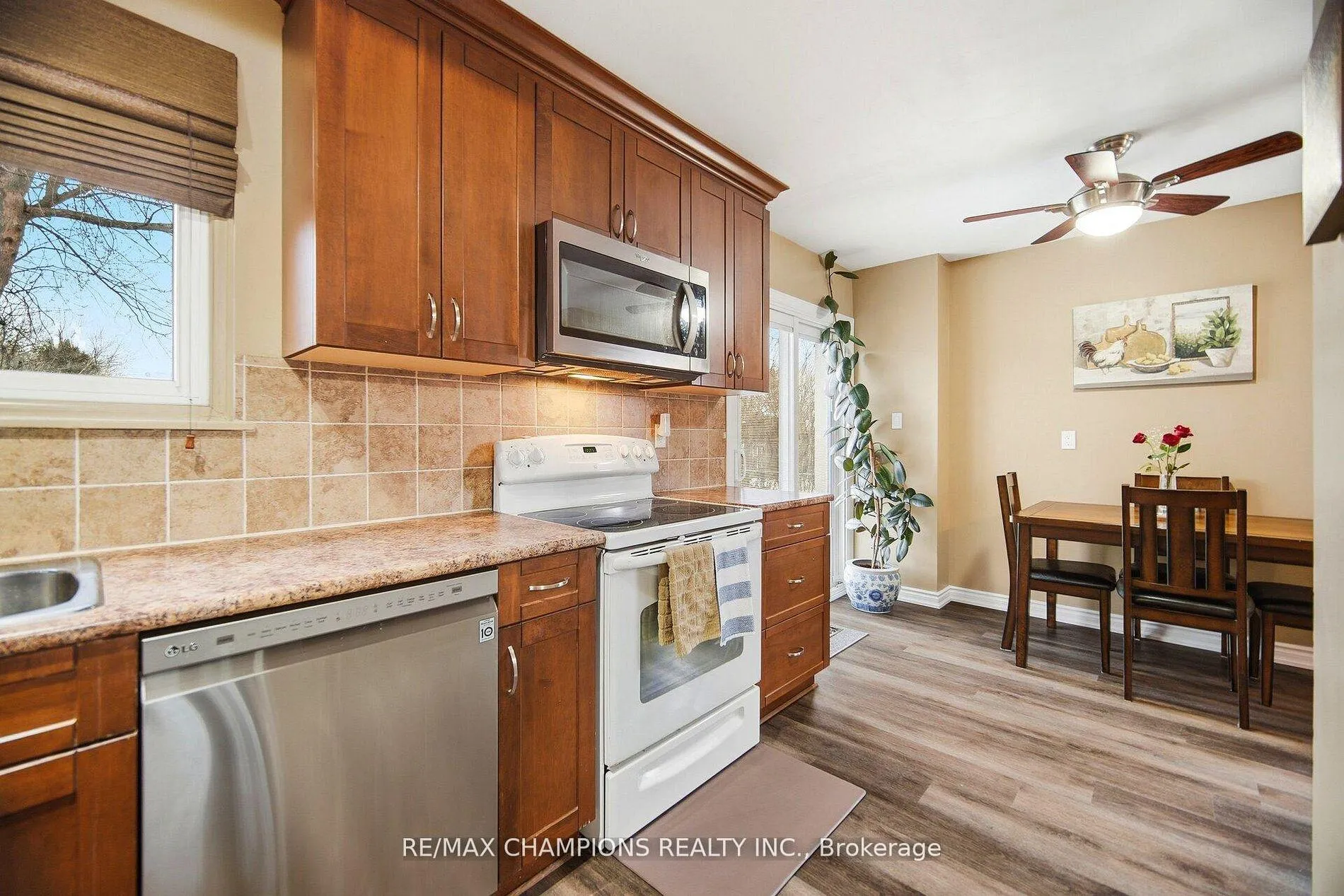 Photo 5 of 64 Greenbriar Road, Brampton, Northgate — HOMEH