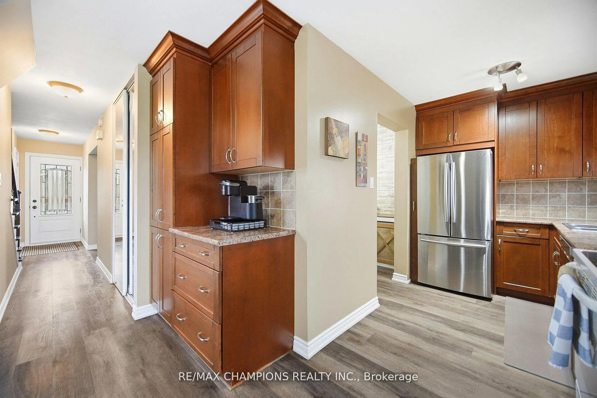 Photo 8 of 64 Greenbriar Road, Brampton, Northgate — HOMEH