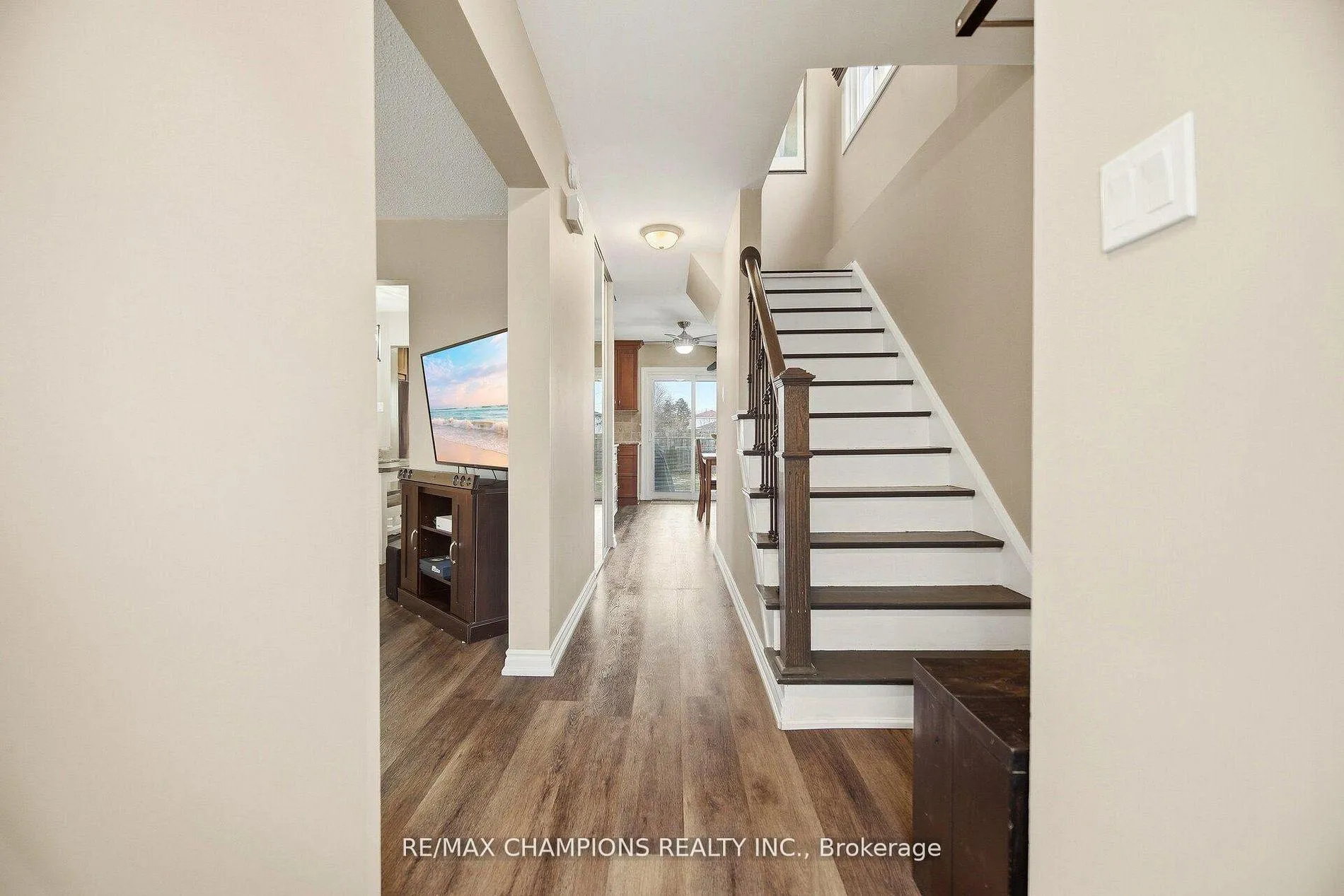 Photo 11 of 64 Greenbriar Road, Brampton, Northgate — HOMEH