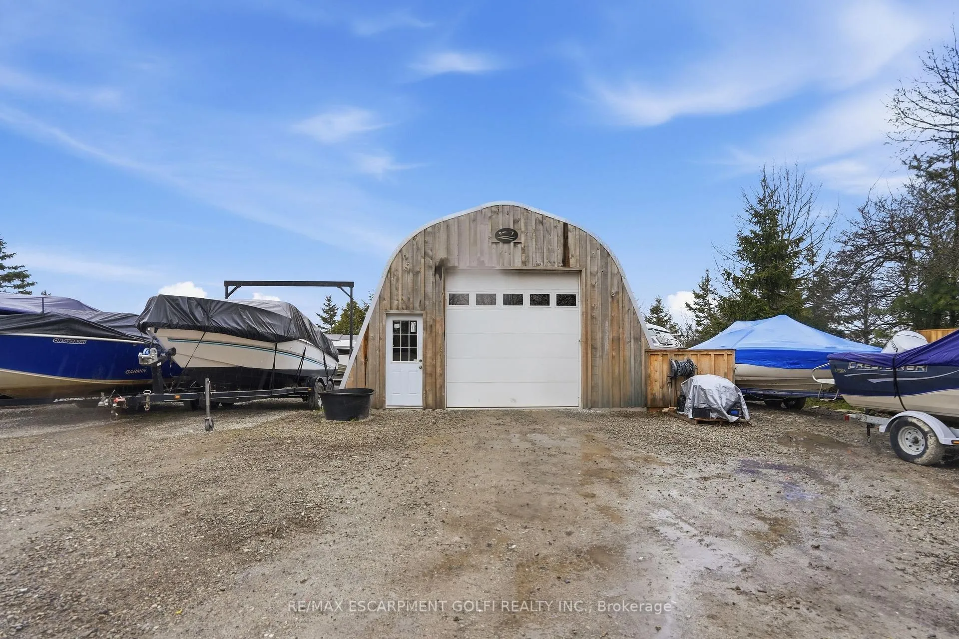 Photo 5 of 800 Hall Road, Hamilton, Rural Glanbrook — HOMEH