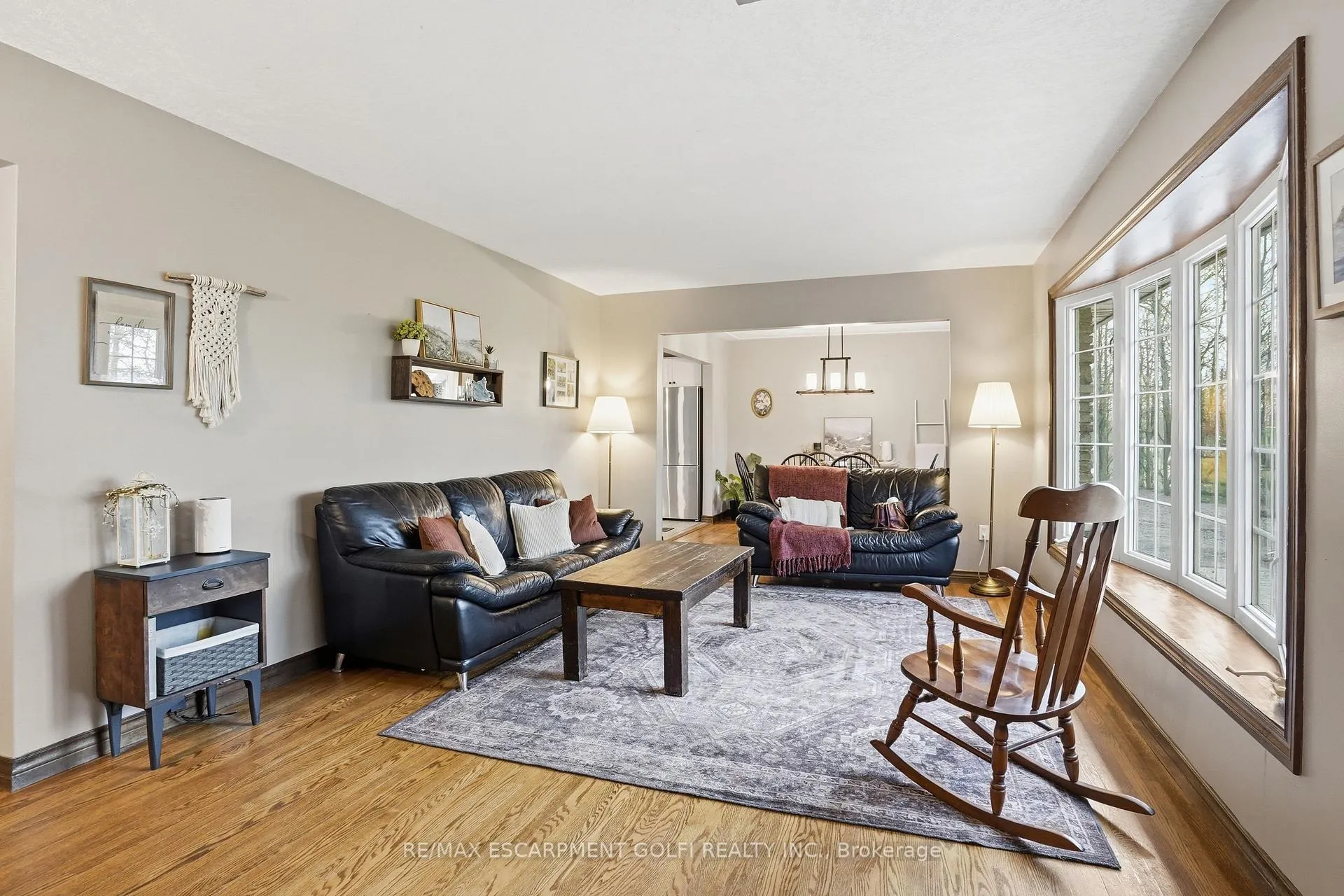 Photo 6 of 800 Hall Road, Hamilton, Rural Glanbrook — HOMEH