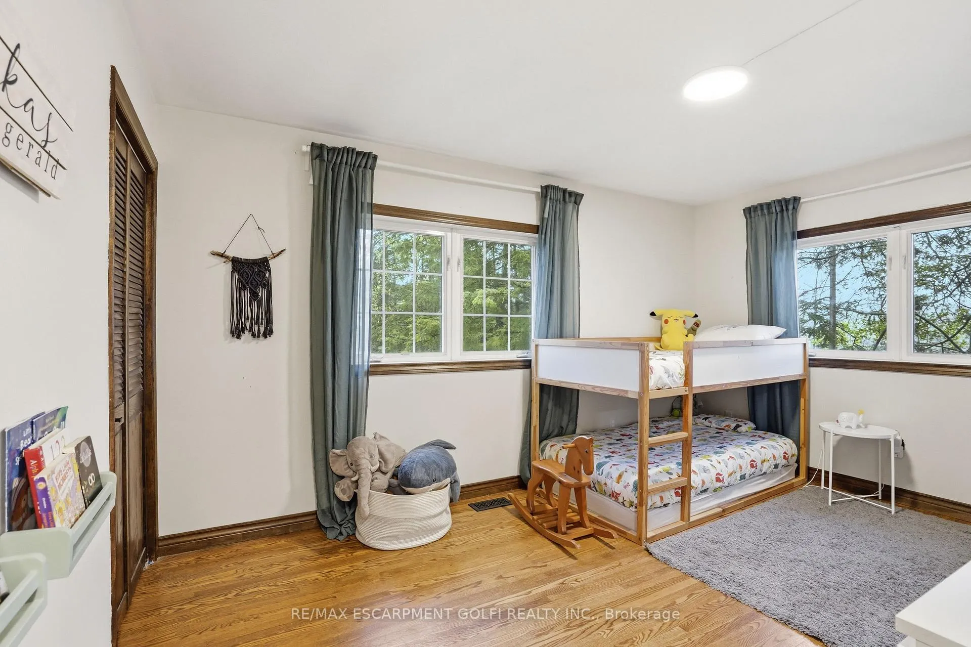 Photo 14 of 800 Hall Road, Hamilton, Rural Glanbrook — HOMEH