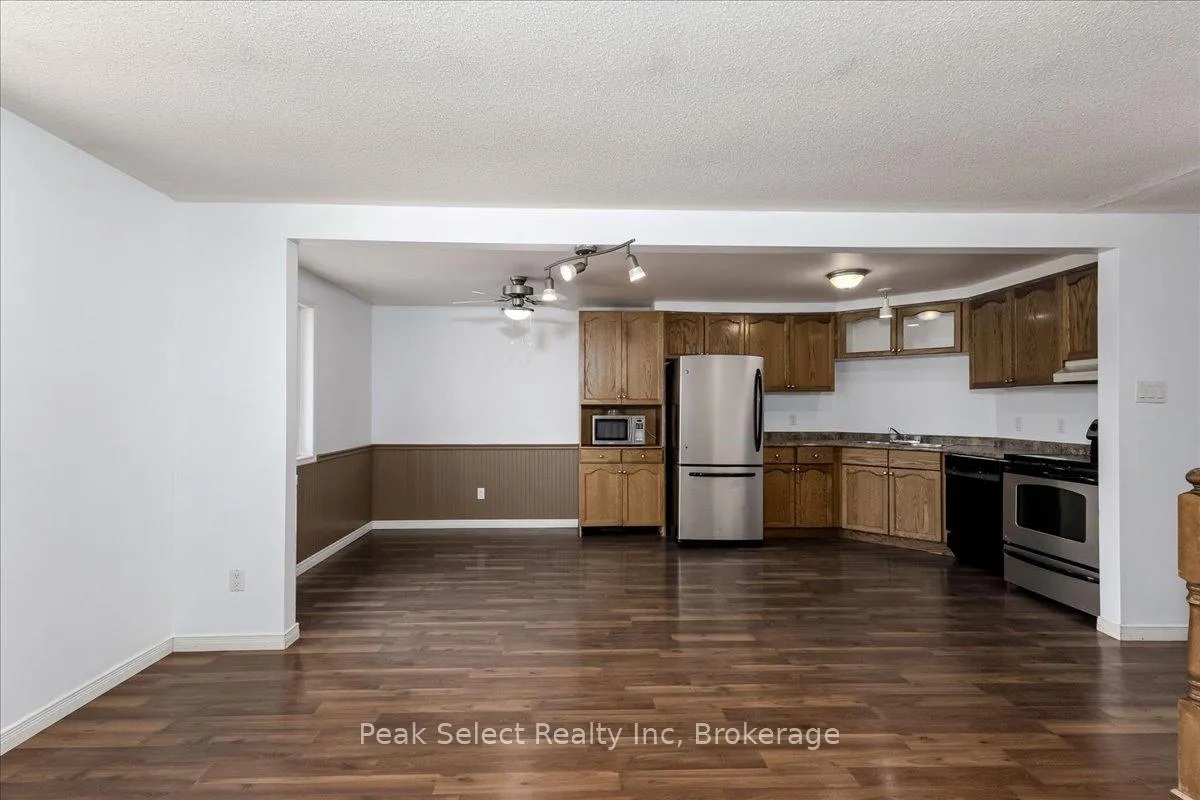 Photo 13 of 29 Southvale Road, St. Marys — HOMEH