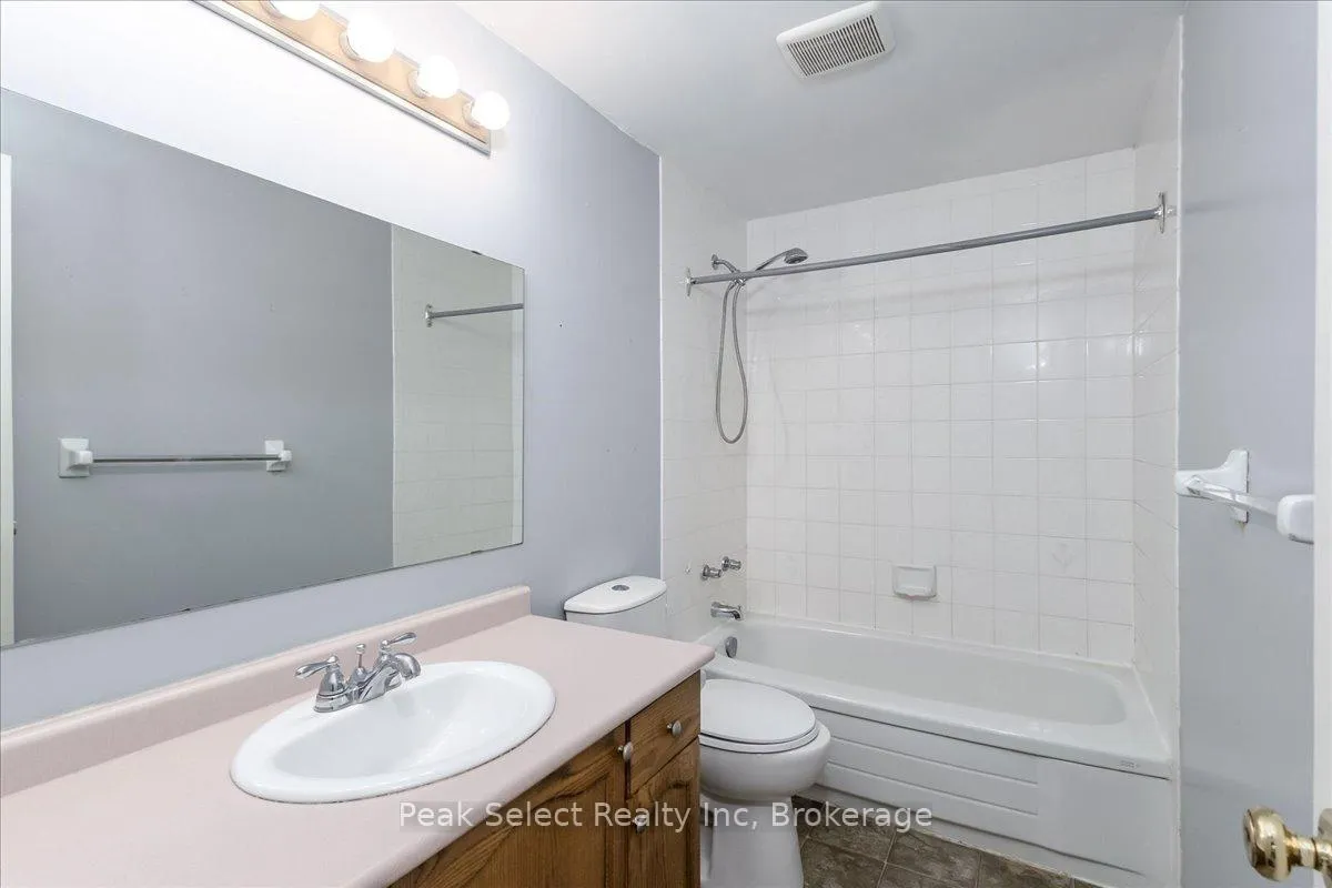 Photo 25 of 29 Southvale Road, St. Marys — HOMEH