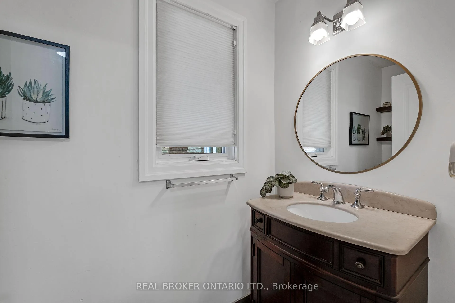 Photo 22 of 44 Hickman Street, Caledon, Bolton West — HOMEH