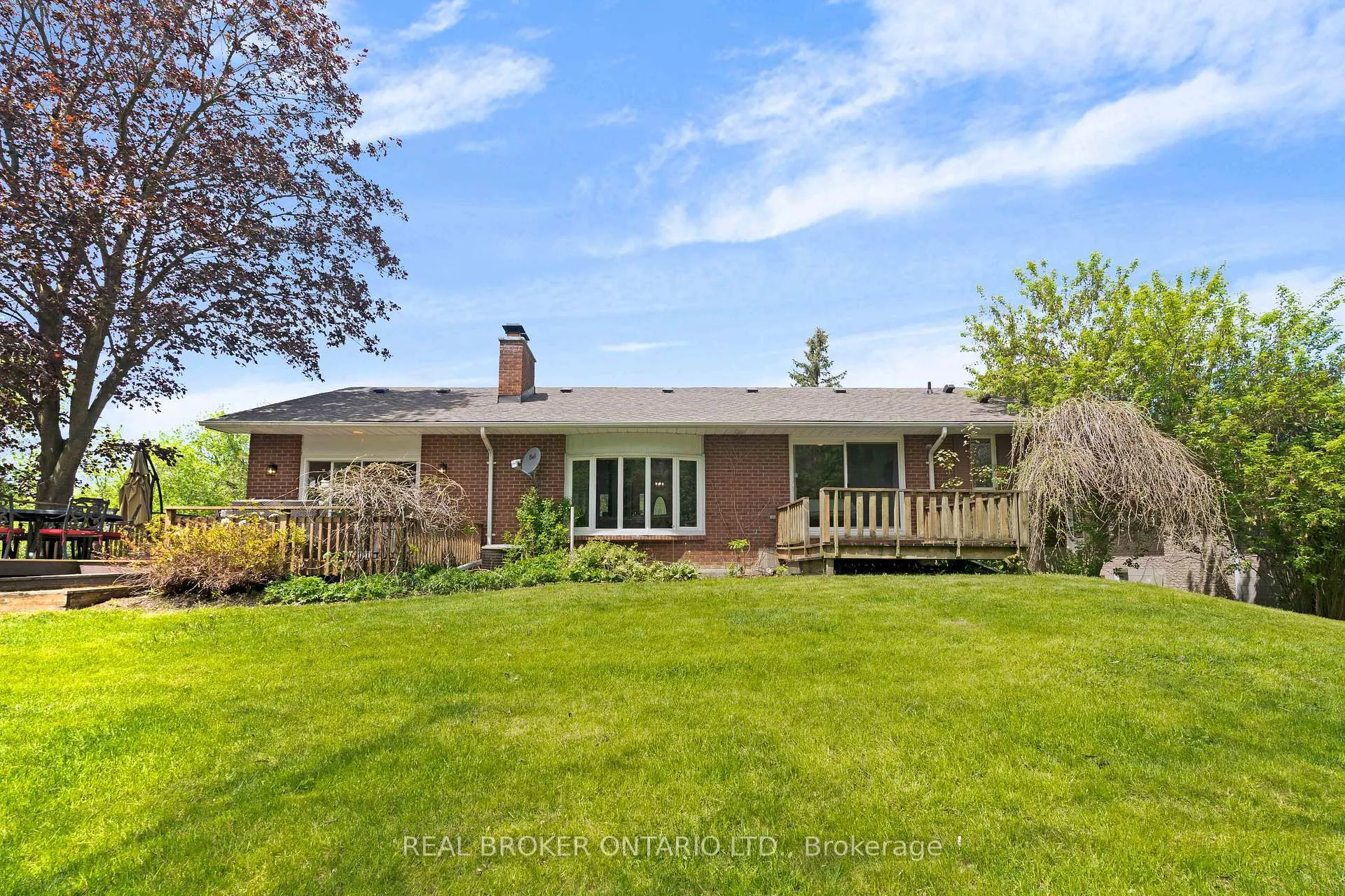 Photo 41 of 44 Hickman Street, Caledon, Bolton West — HOMEH