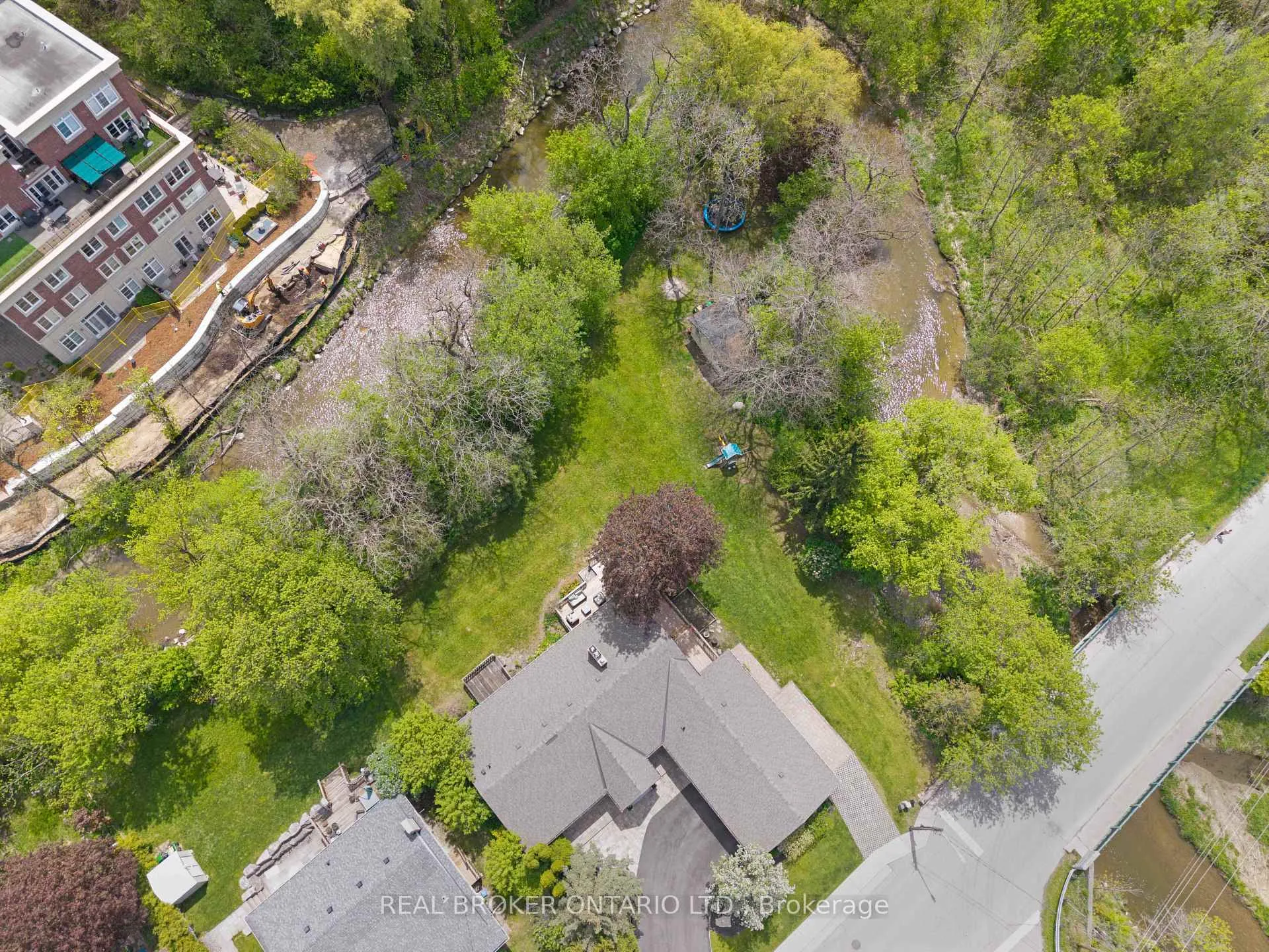 Photo 47 of 44 Hickman Street, Caledon, Bolton West — HOMEH