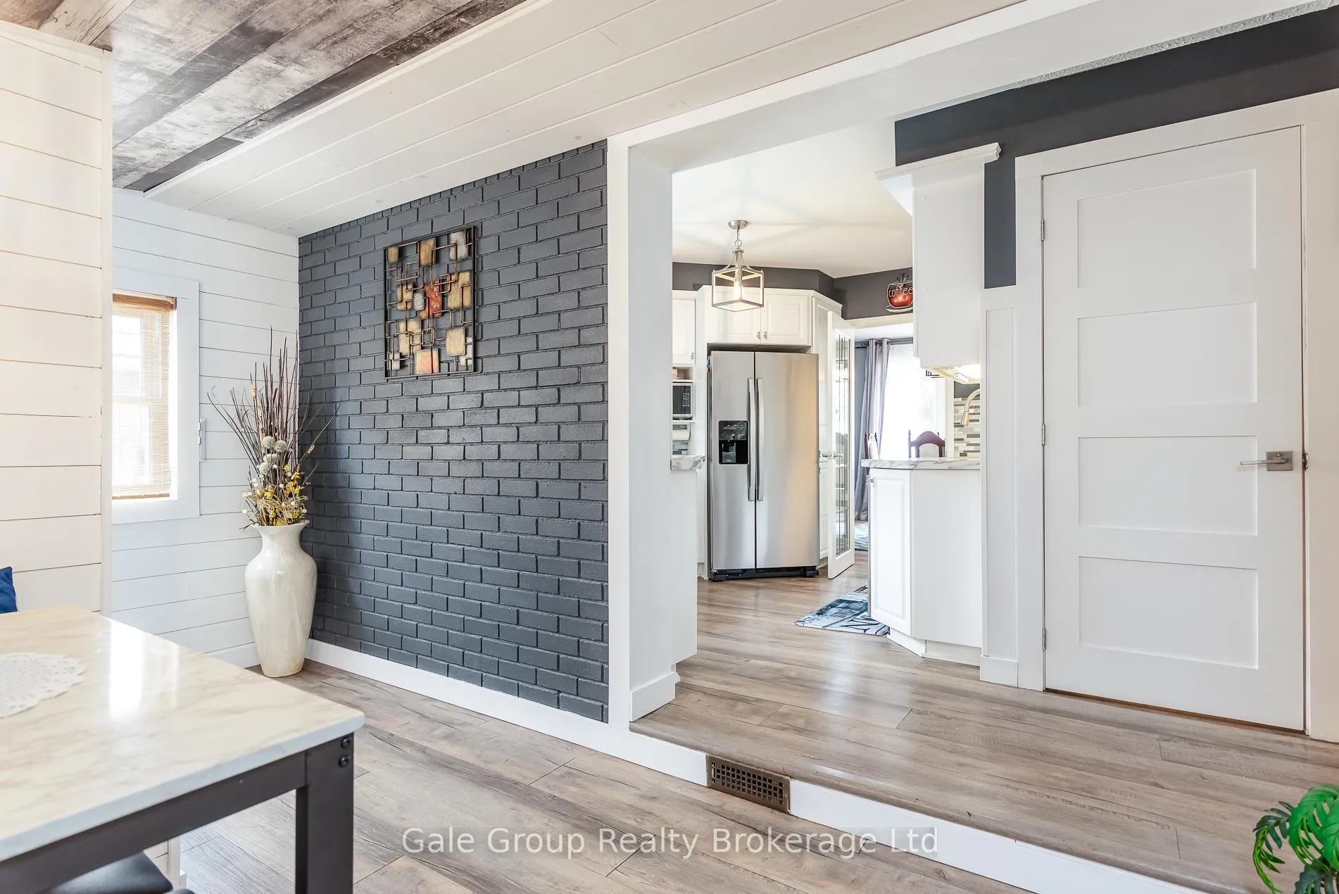 Photo 25 of 183 Byron Street, Zorra, Thamesford — HOMEH
