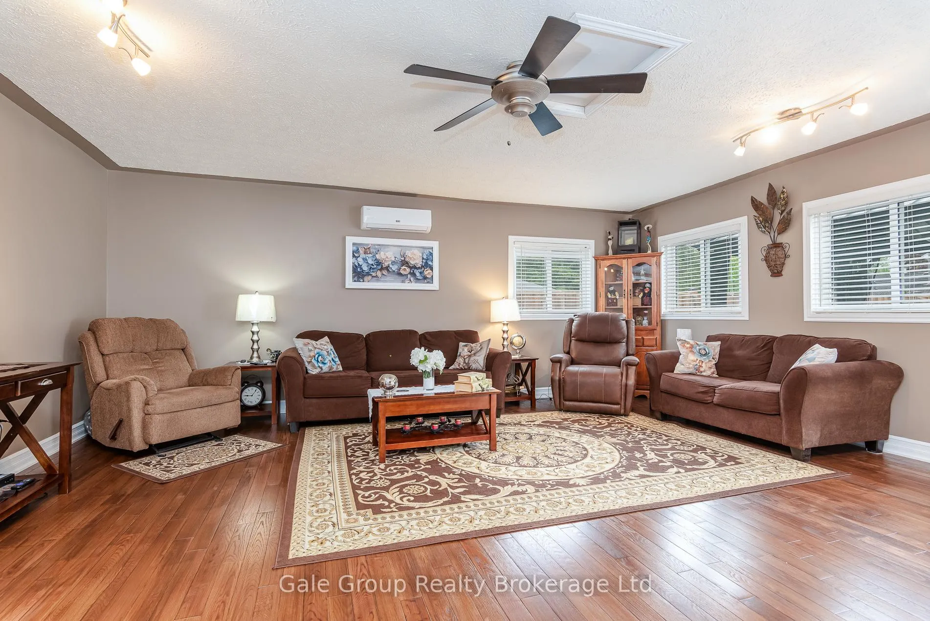 Photo 38 of 183 Byron Street, Zorra, Thamesford — HOMEH