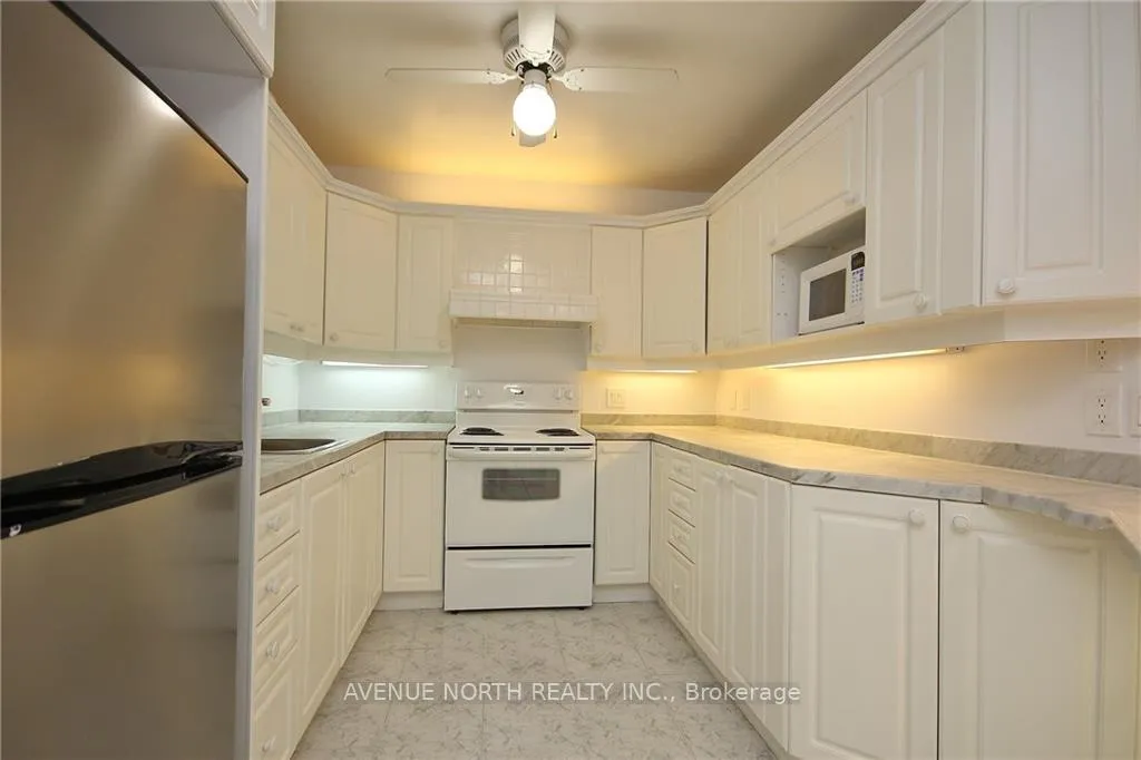 Photo 8 of Unit 308, 318 Lorry Greenberg Drive, Ottawa, Hunt Club Park/Greenboro — HOMEH