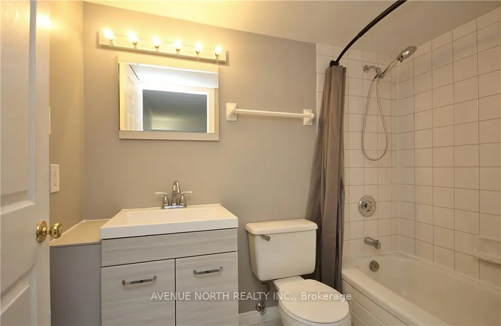 Photo 18 of Unit 308, 318 Lorry Greenberg Drive, Ottawa, Hunt Club Park/Greenboro — HOMEH