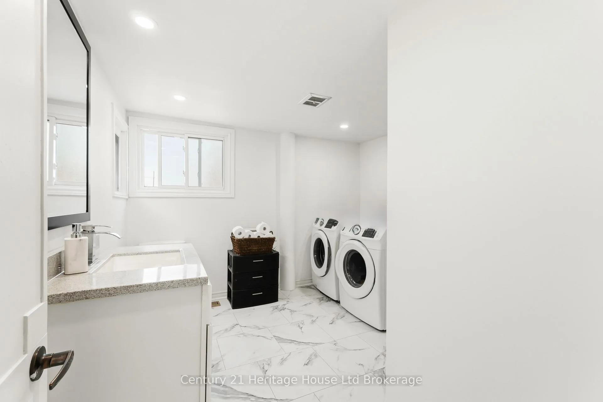 Photo of 34 Humboldt Parkway