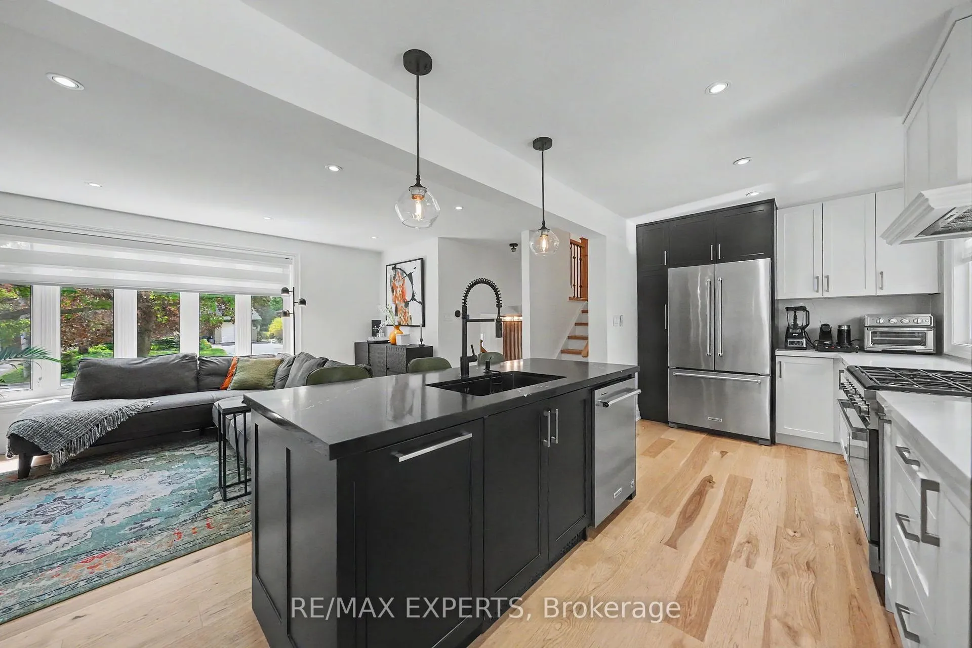 Photo 13 of 21 Bigwin Drive, Aurora, Aurora Heights — HOMEH
